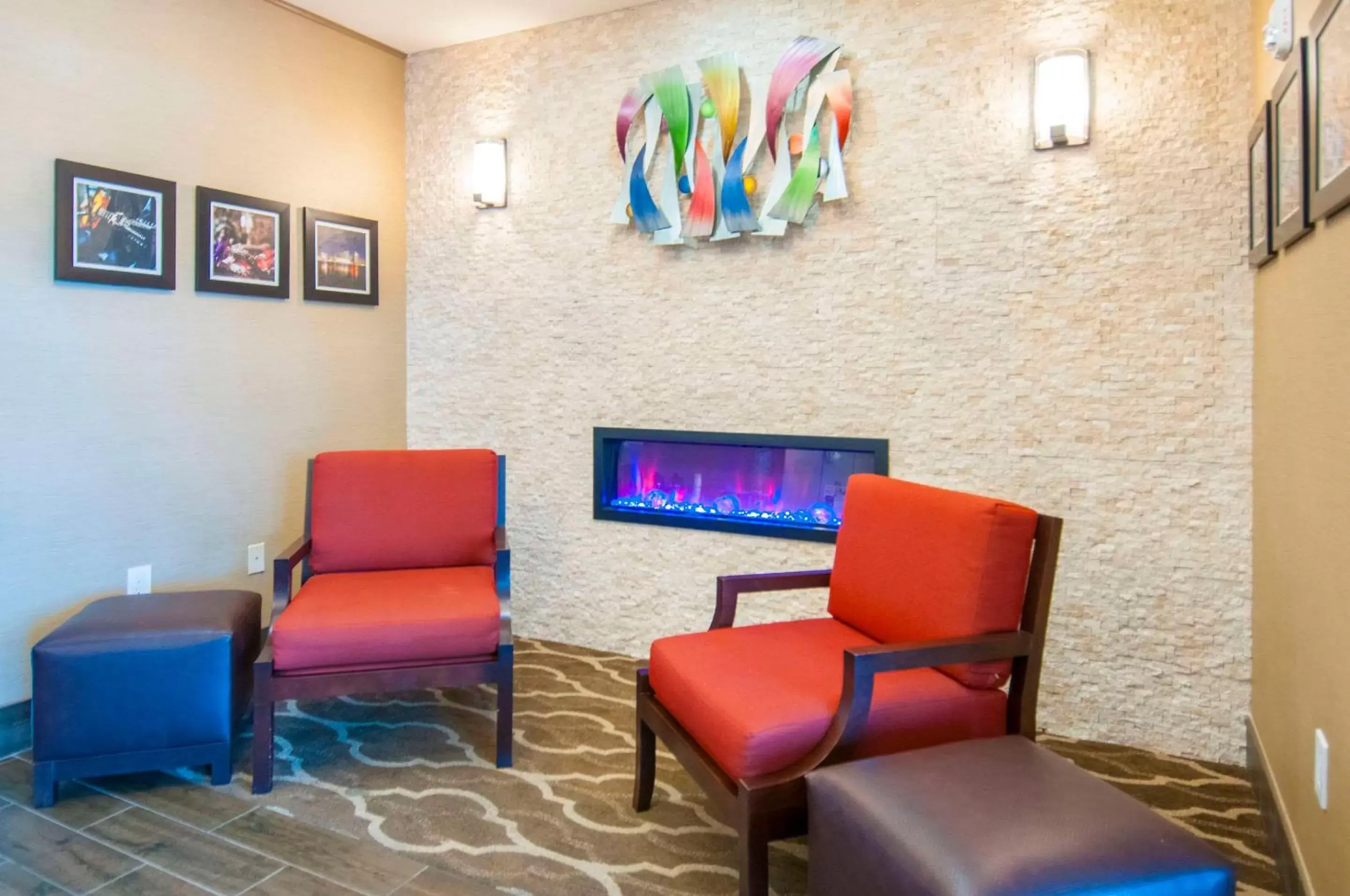 Lobby or reception, Seating Area in Comfort Suites New Orleans East
