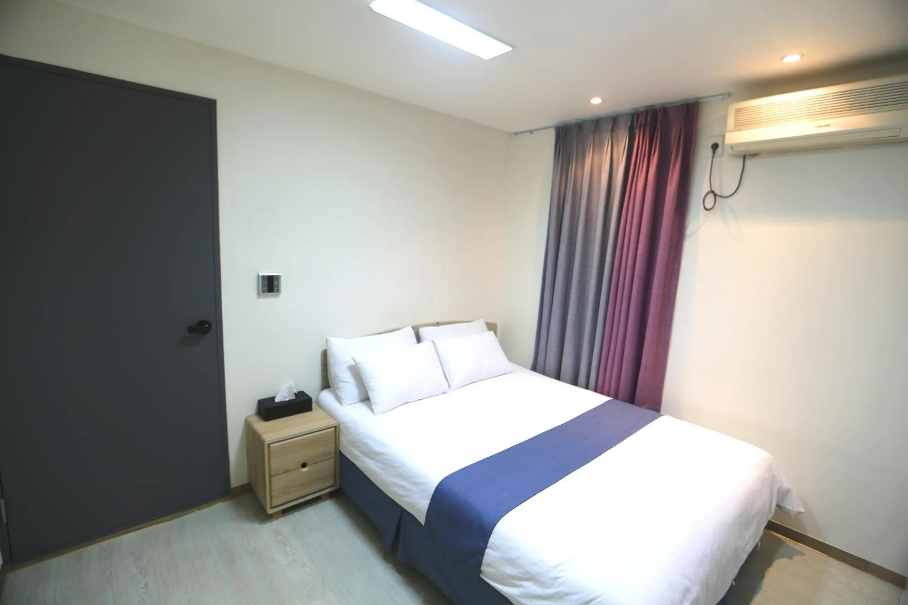 Bedroom in Must Stay Hotel Myeongdong