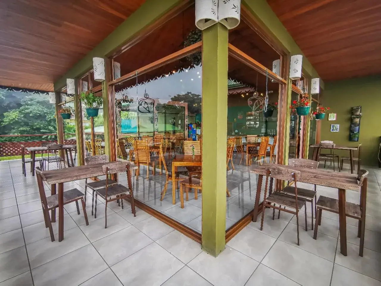 Restaurant/Places to Eat in Hotel Ficus - Monteverde