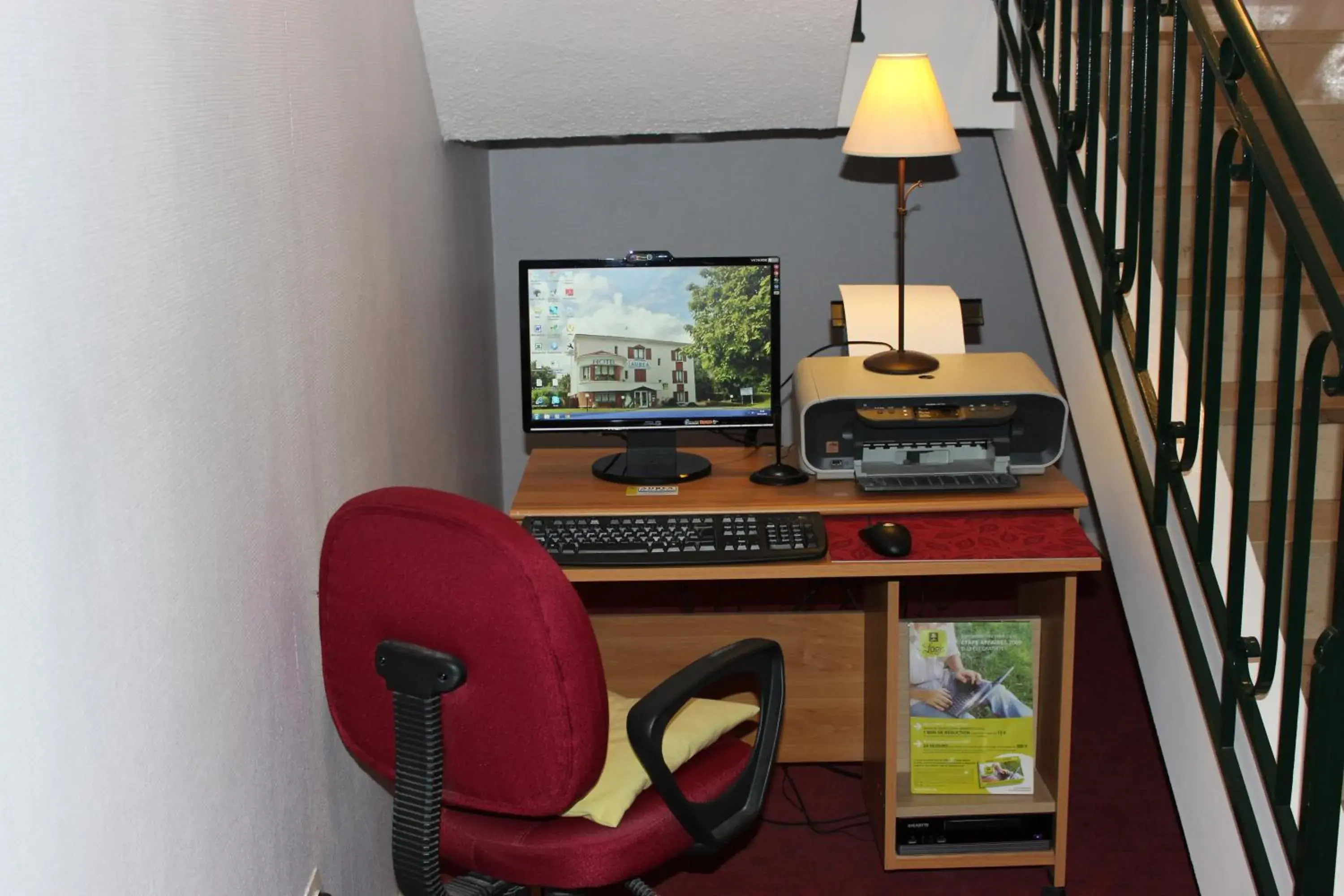 Seating area in Logis Aurea Hotel