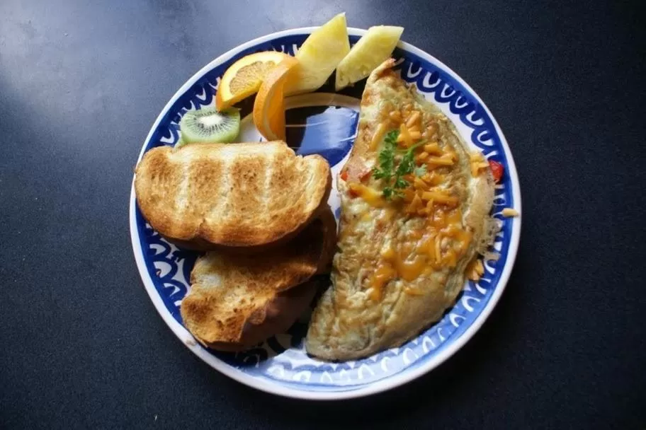 Food in Alpenglow Bed and Breakfast