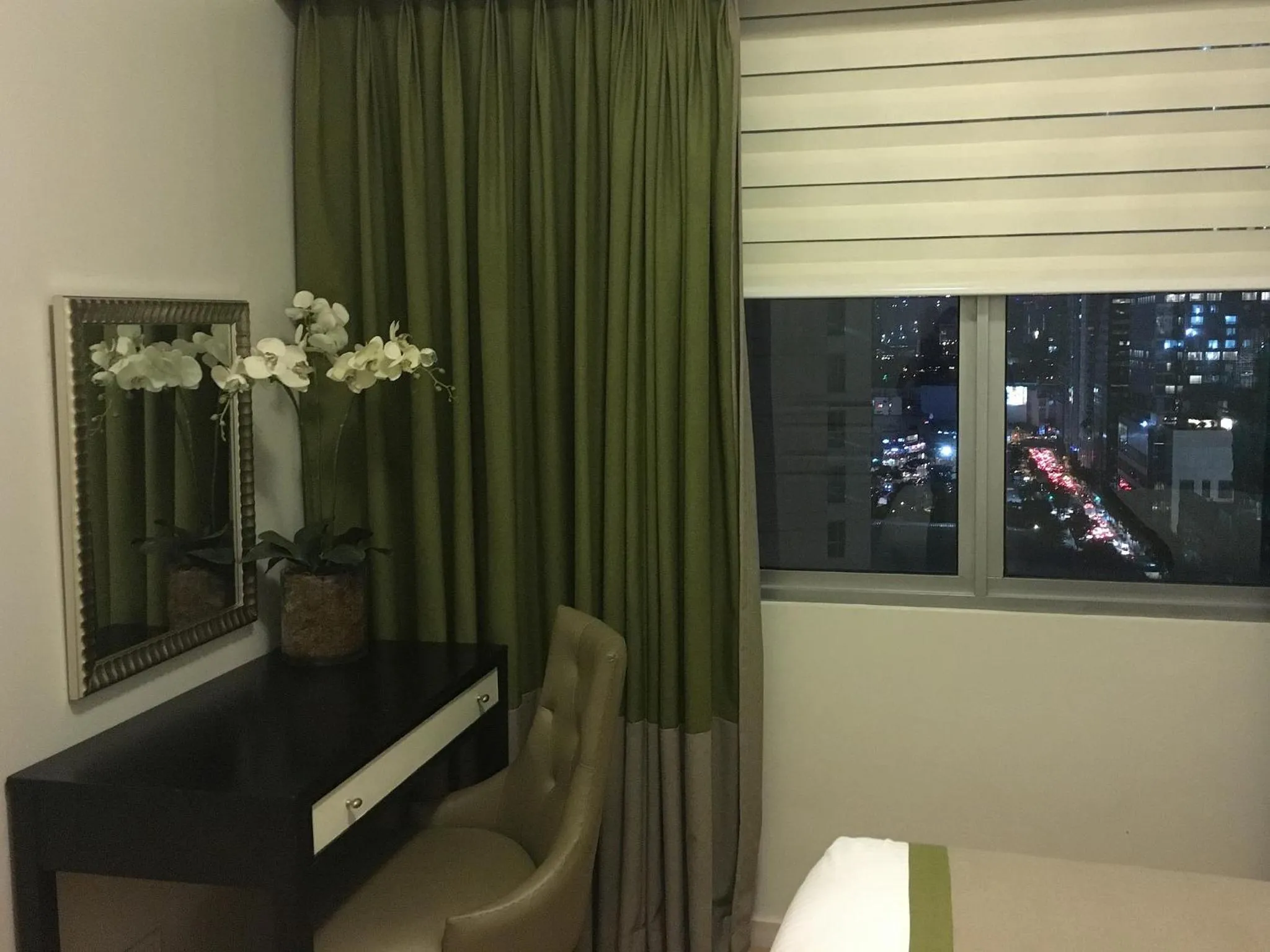 Bedroom in Avant Serviced Suites - Personal Concierge