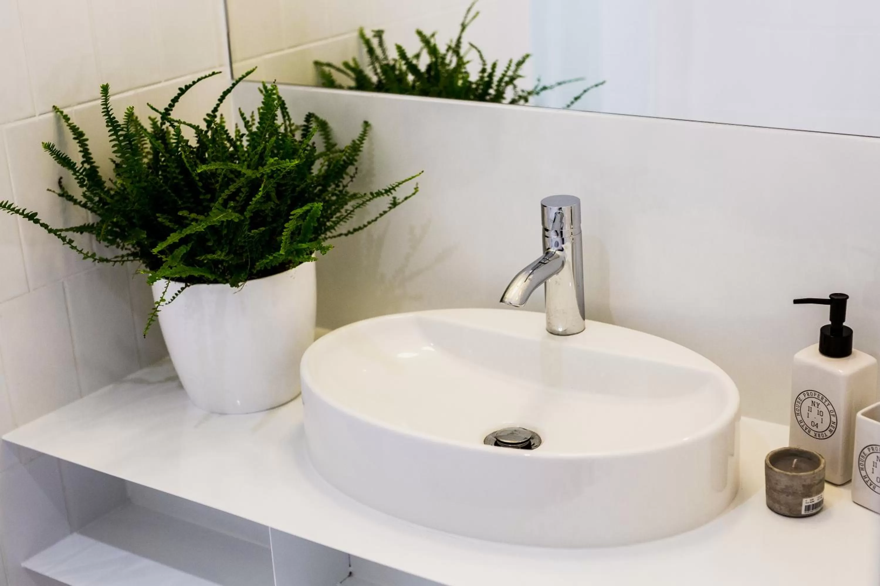 Shower, Bathroom in Apartamenty Browar Perła - Perła Brewery Apartments