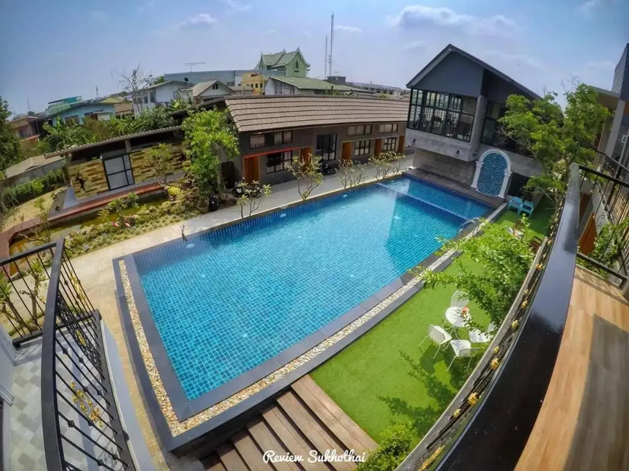 Pool View in Aen Guy Boutique Hotel