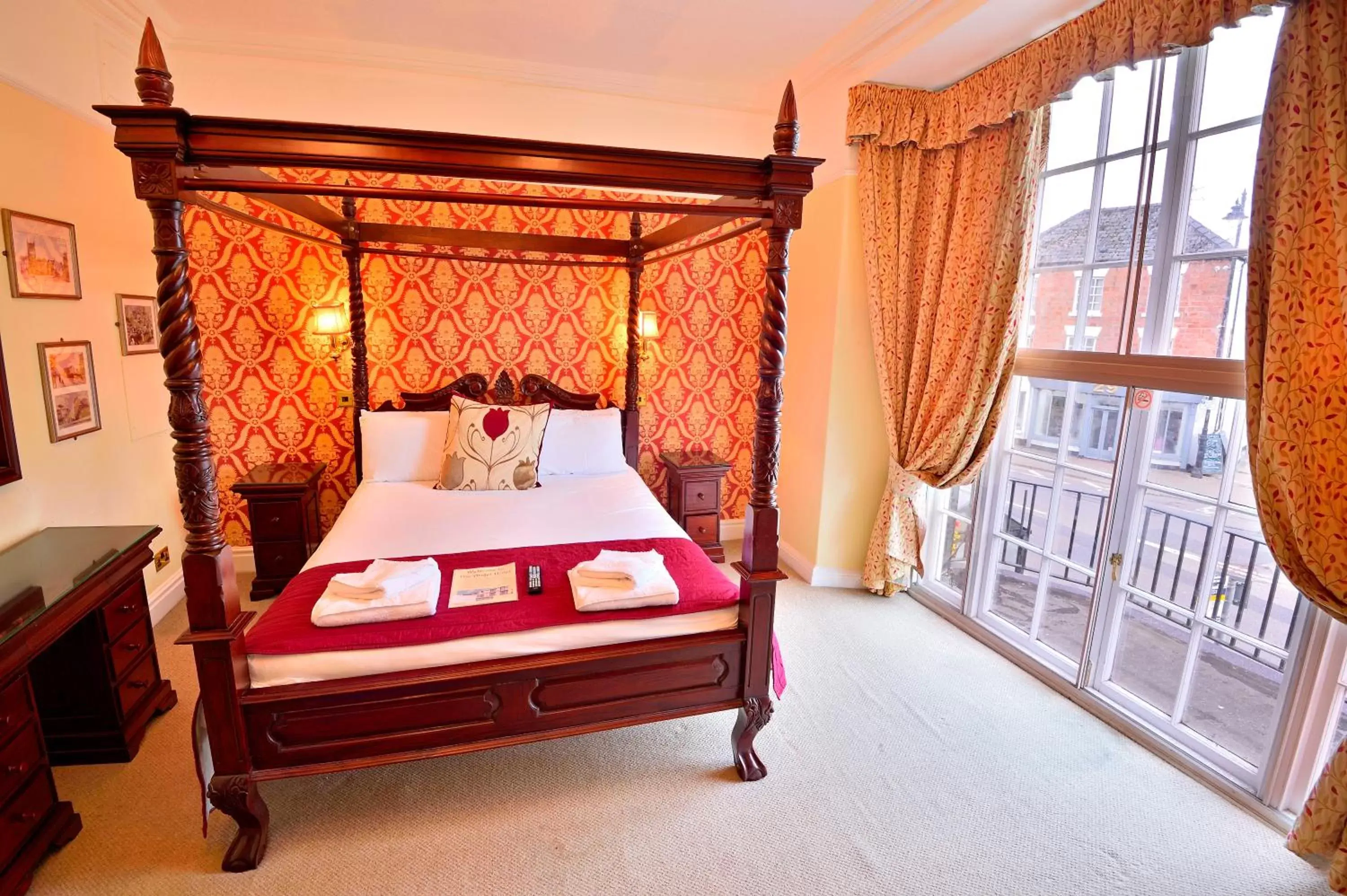 Photo of the whole room, Bed in The Angel Hotel