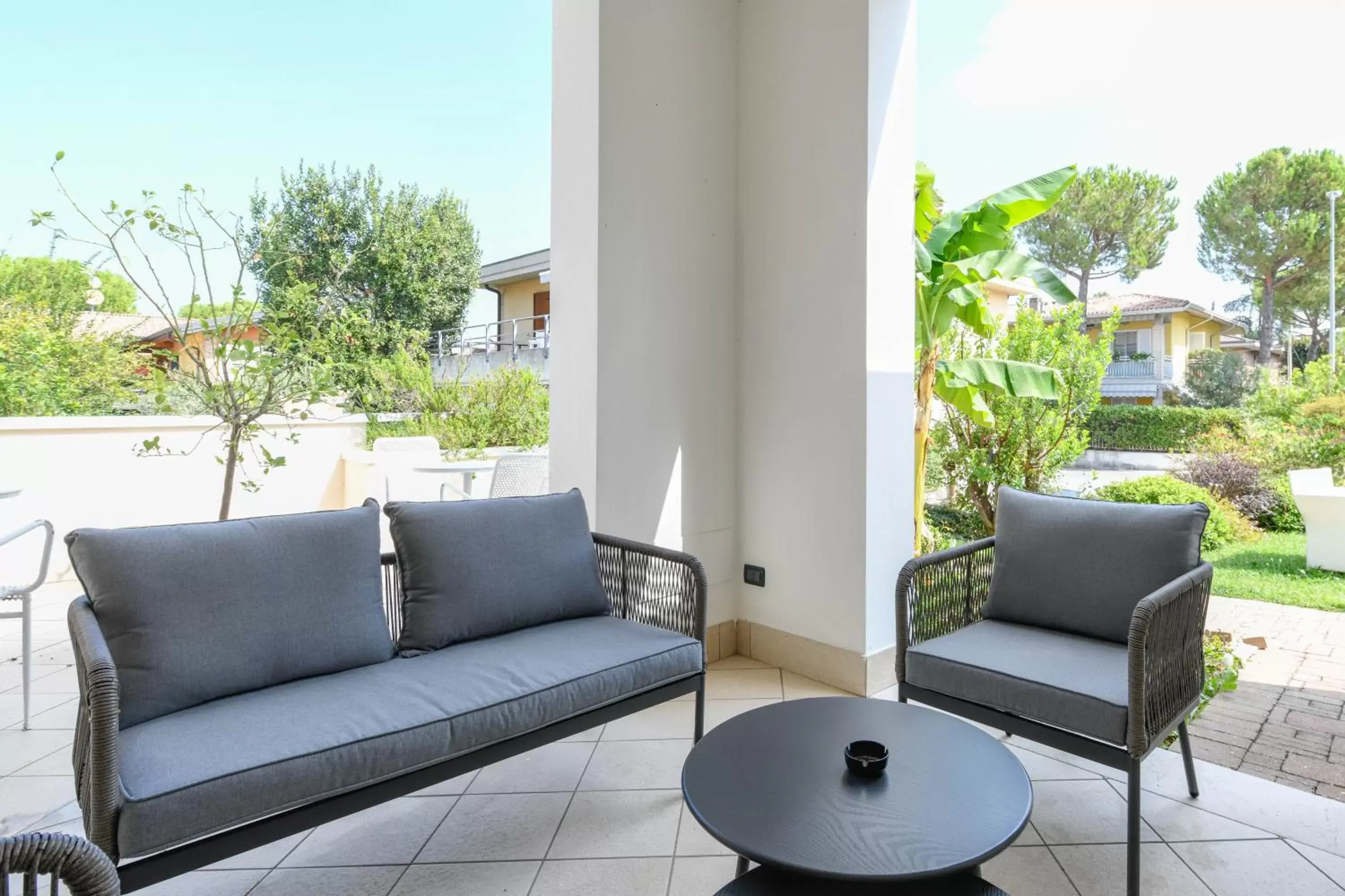 Garden, Seating Area in Hotel Mauro