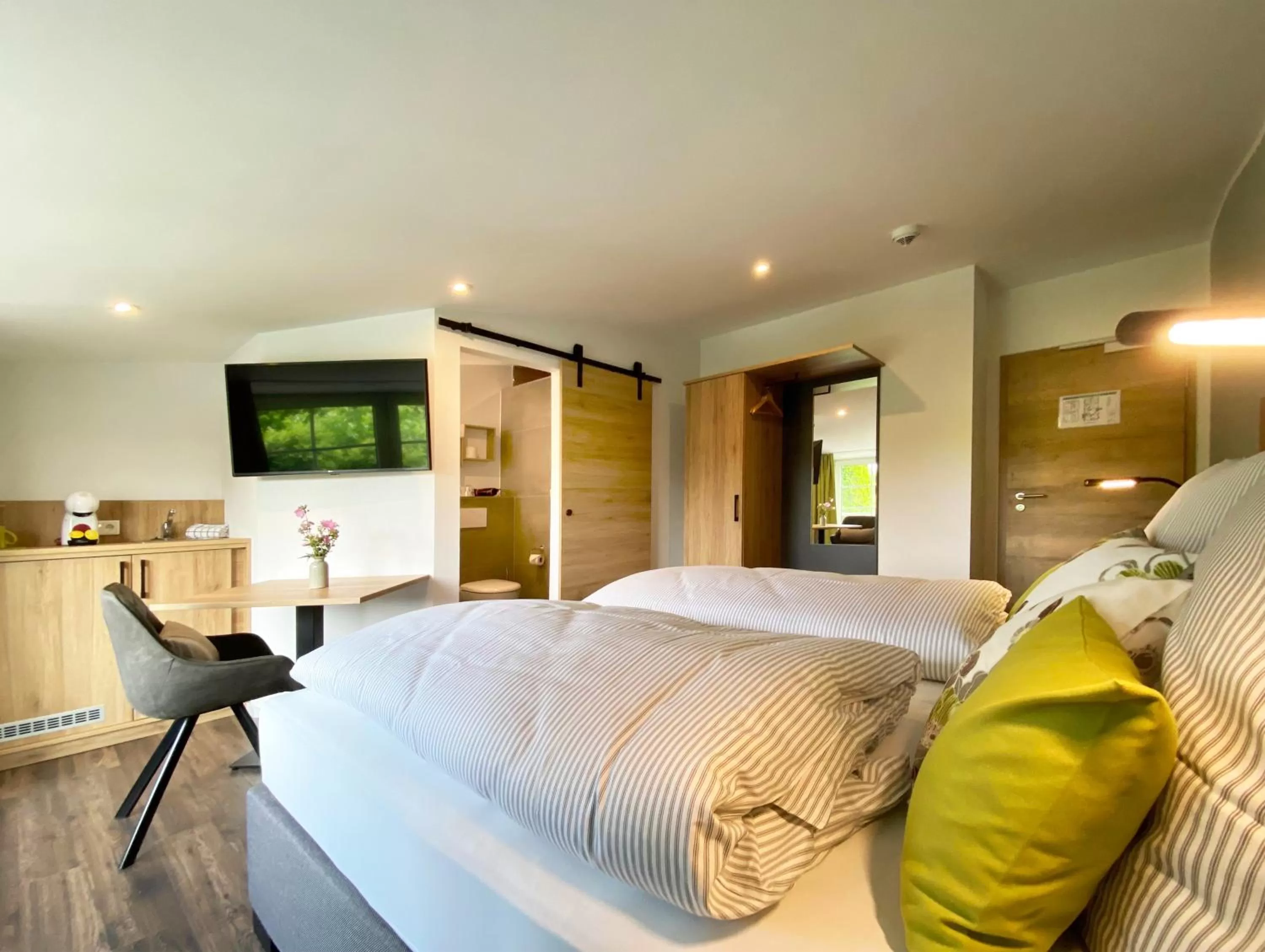 Bedroom, Bed in OlfenLodge