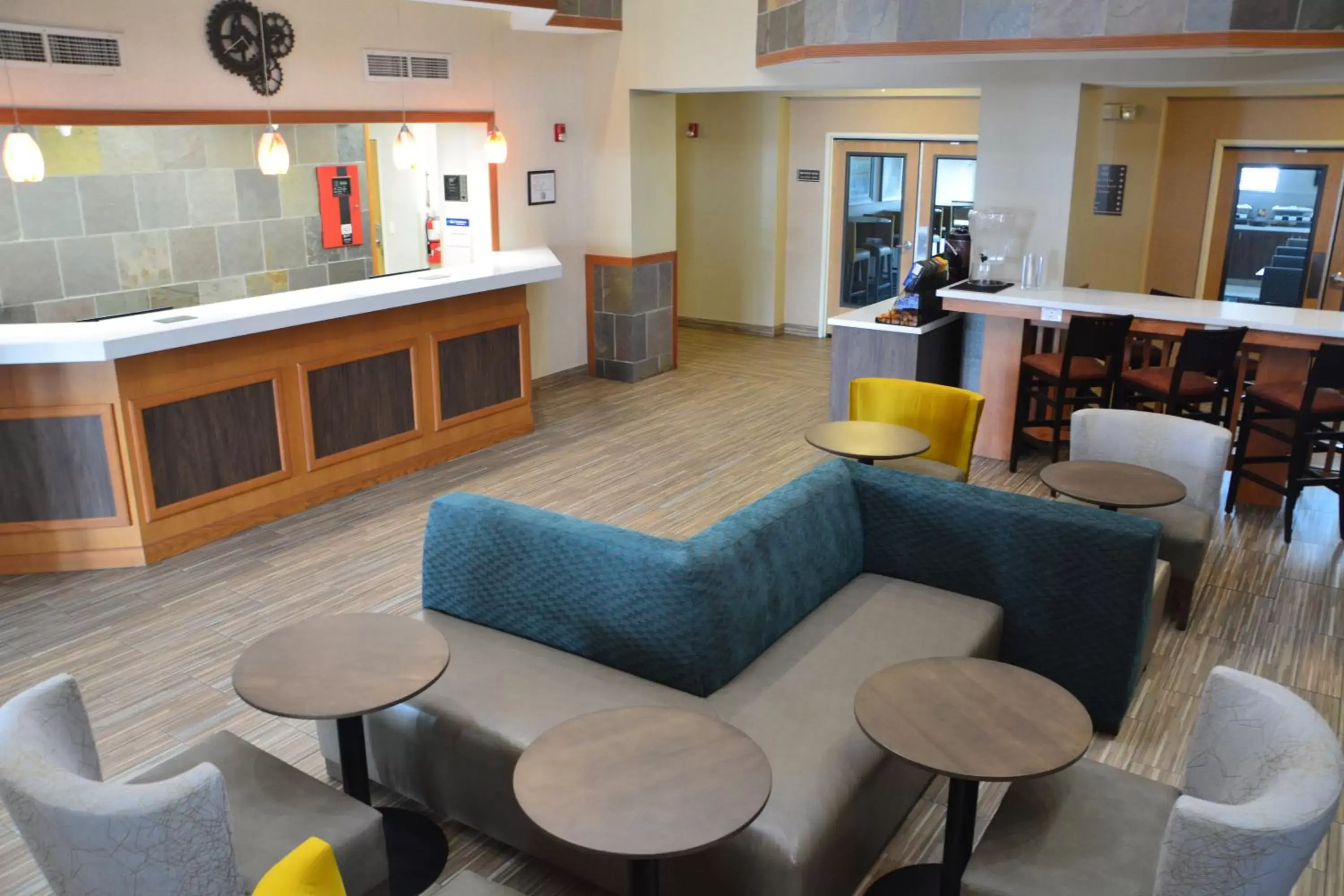 Lobby or reception, Lobby/Reception in Best Western Plus Gateway Inn & Suites - Aurora