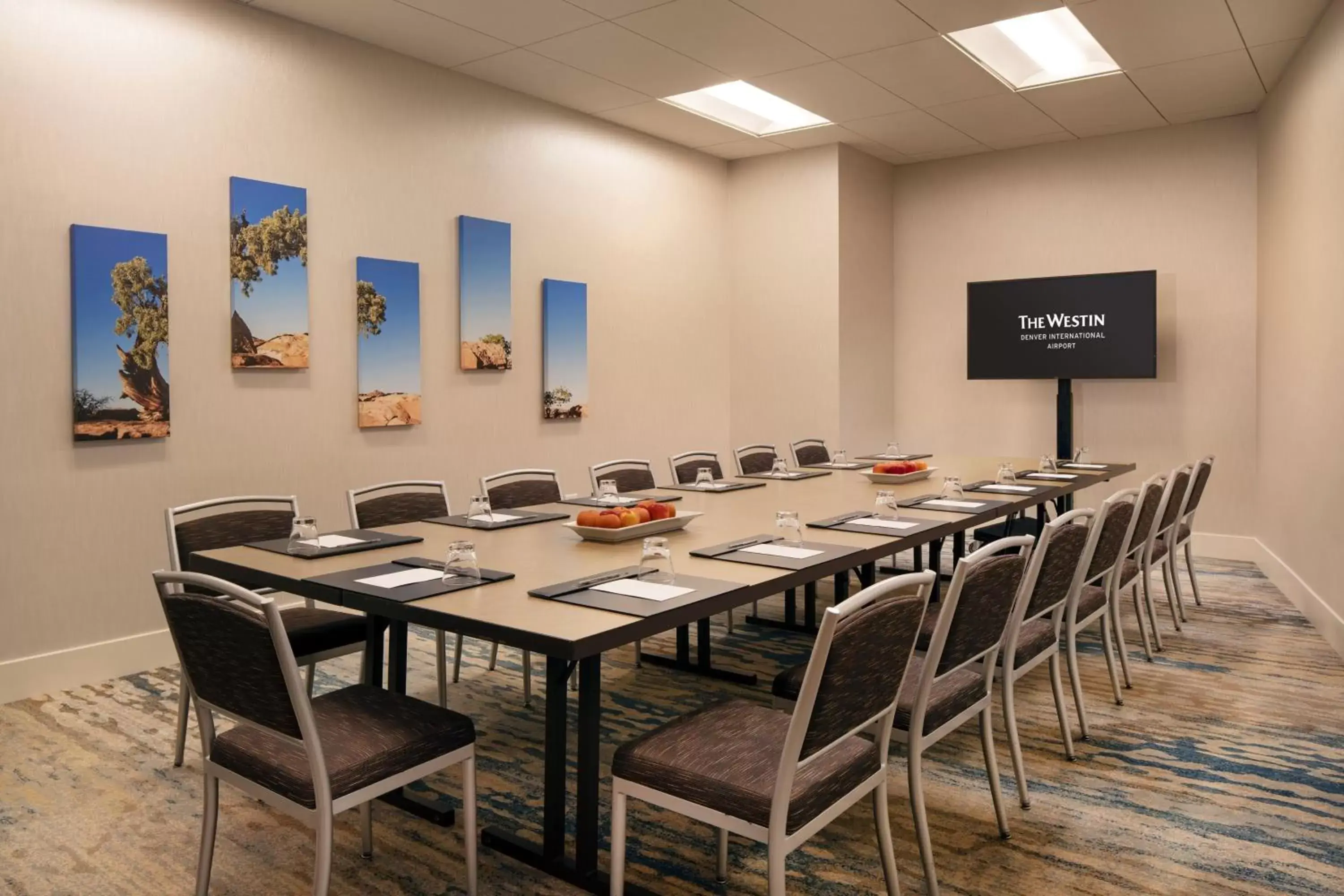 Meeting/conference room in The Westin Denver International Airport