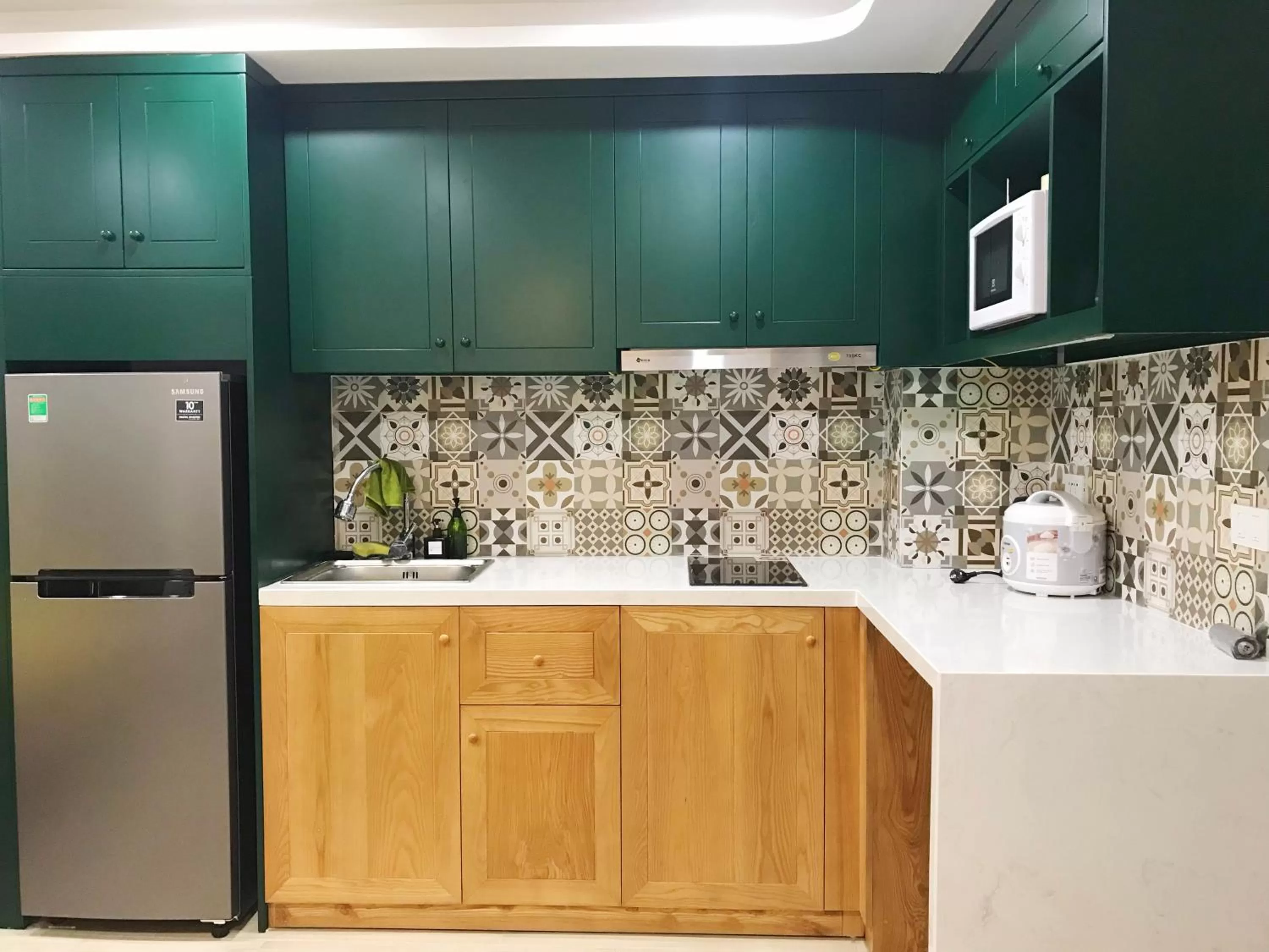 Kitchen/Kitchenette in Lubi House Homestay