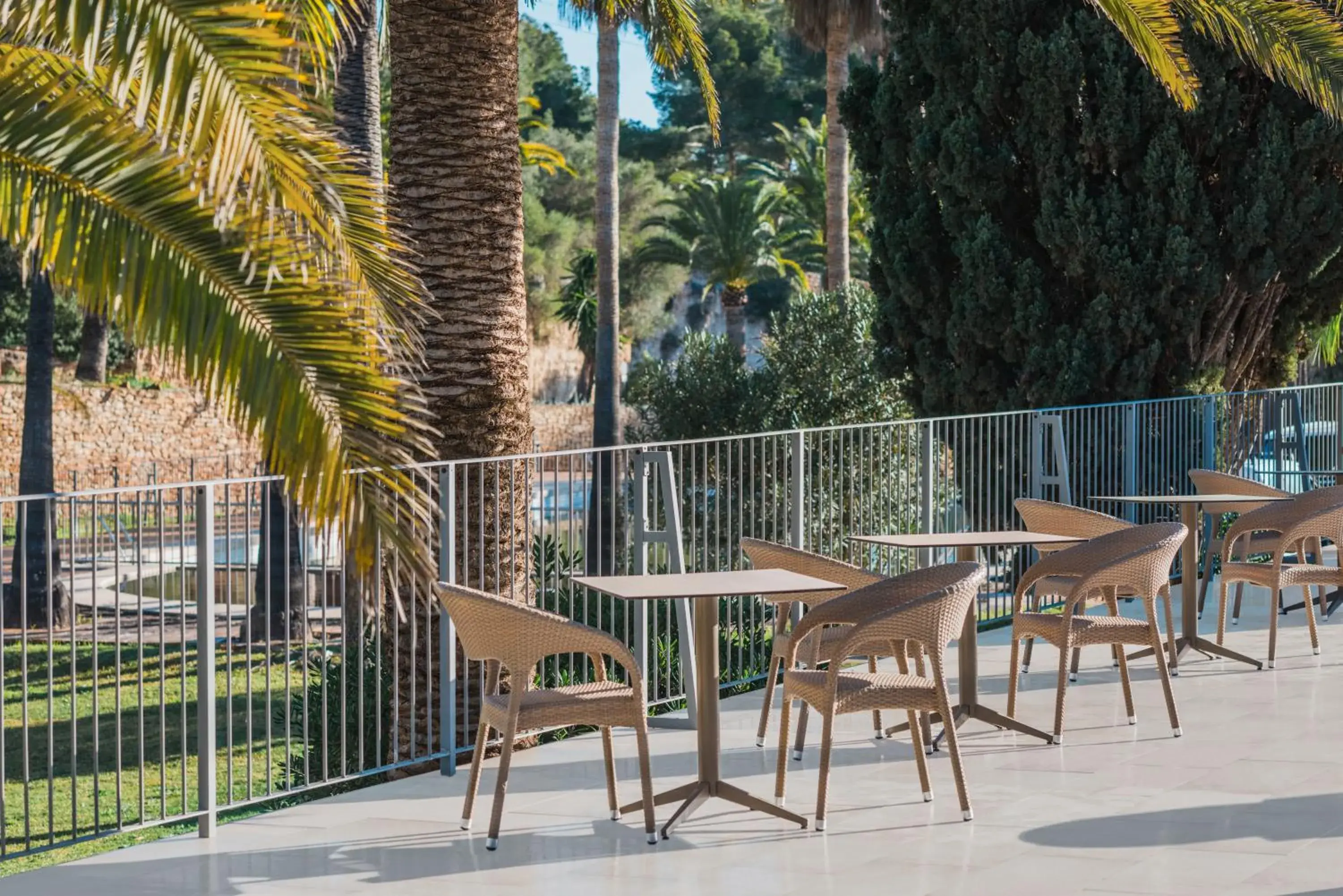 Lounge or bar in Iberostar Waves Cala Domingos All Inclusive Lounge or bar in Iberostar Waves Cala Domingos All Inclusive