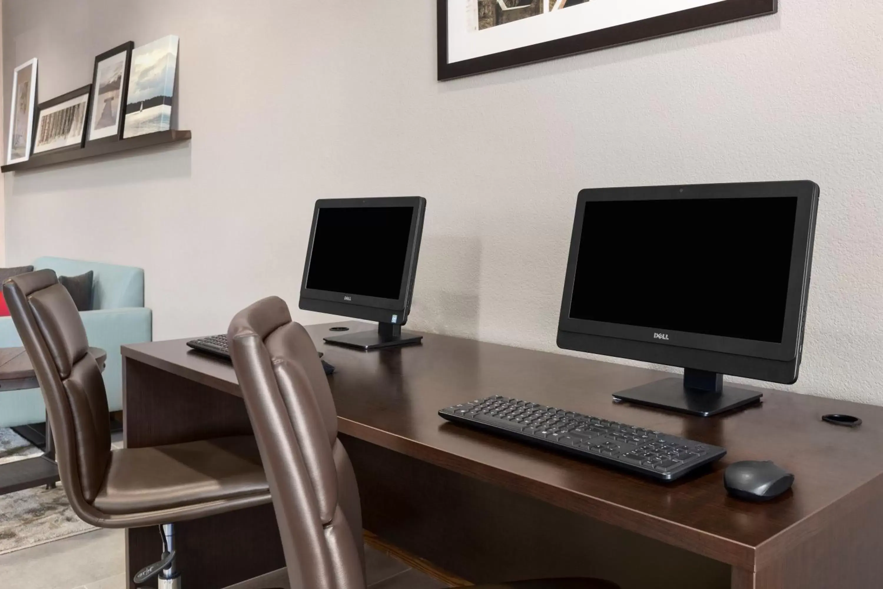 Business facilities in Country Inn & Suites by Radisson, Port Canaveral, FL