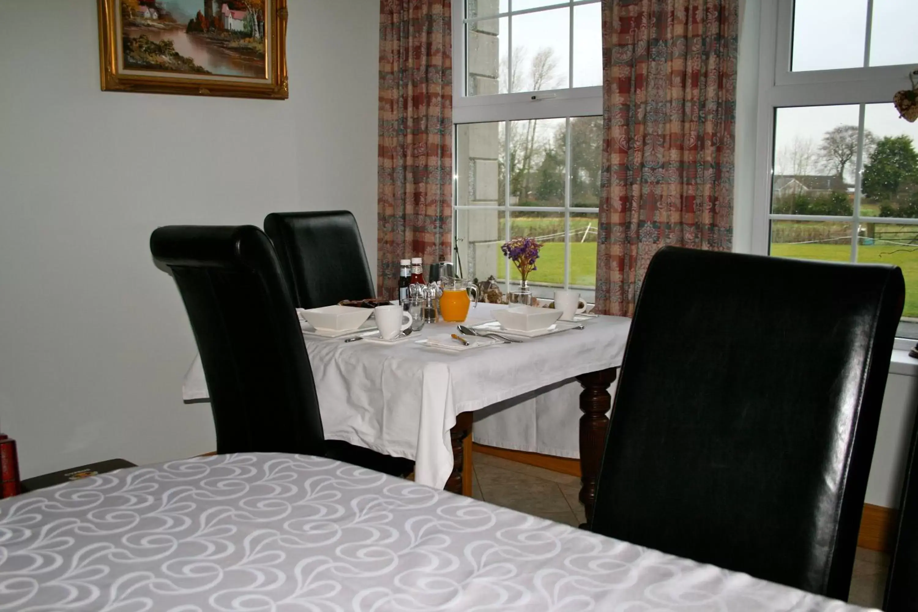 Restaurant/Places to Eat in Ballyharvey B&B