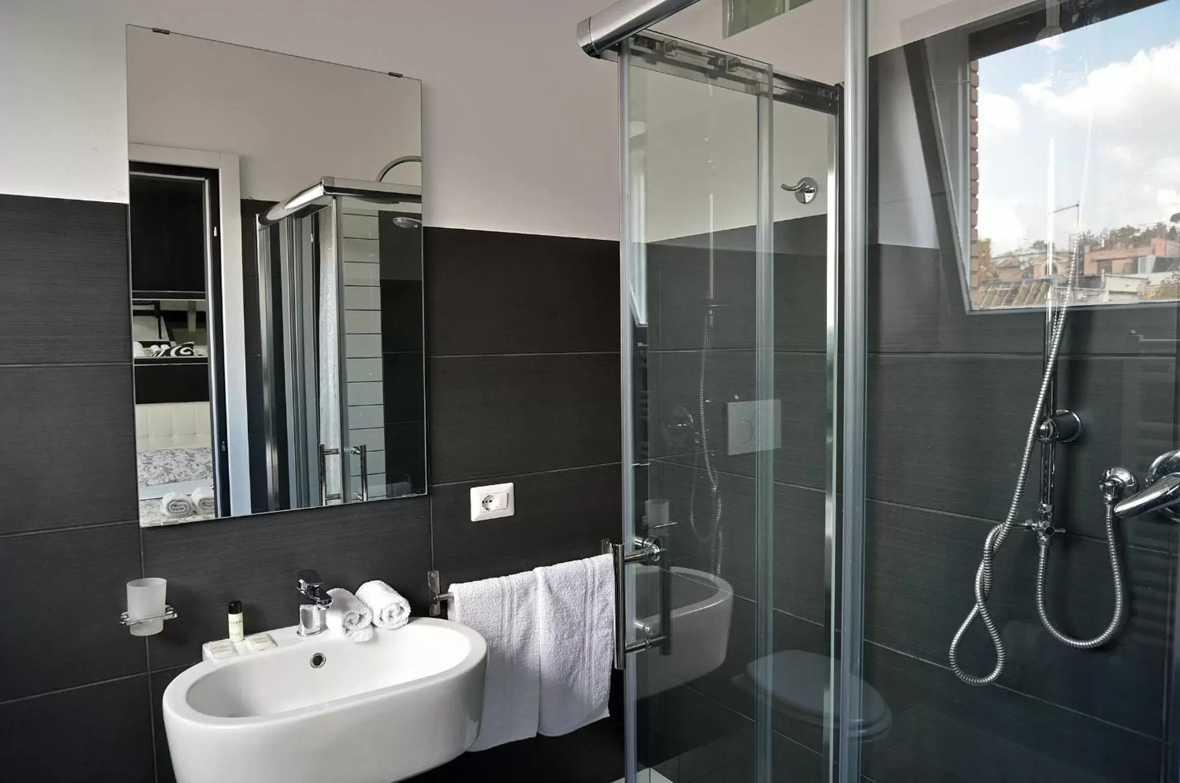 Shower, Bathroom in Black & White G&G