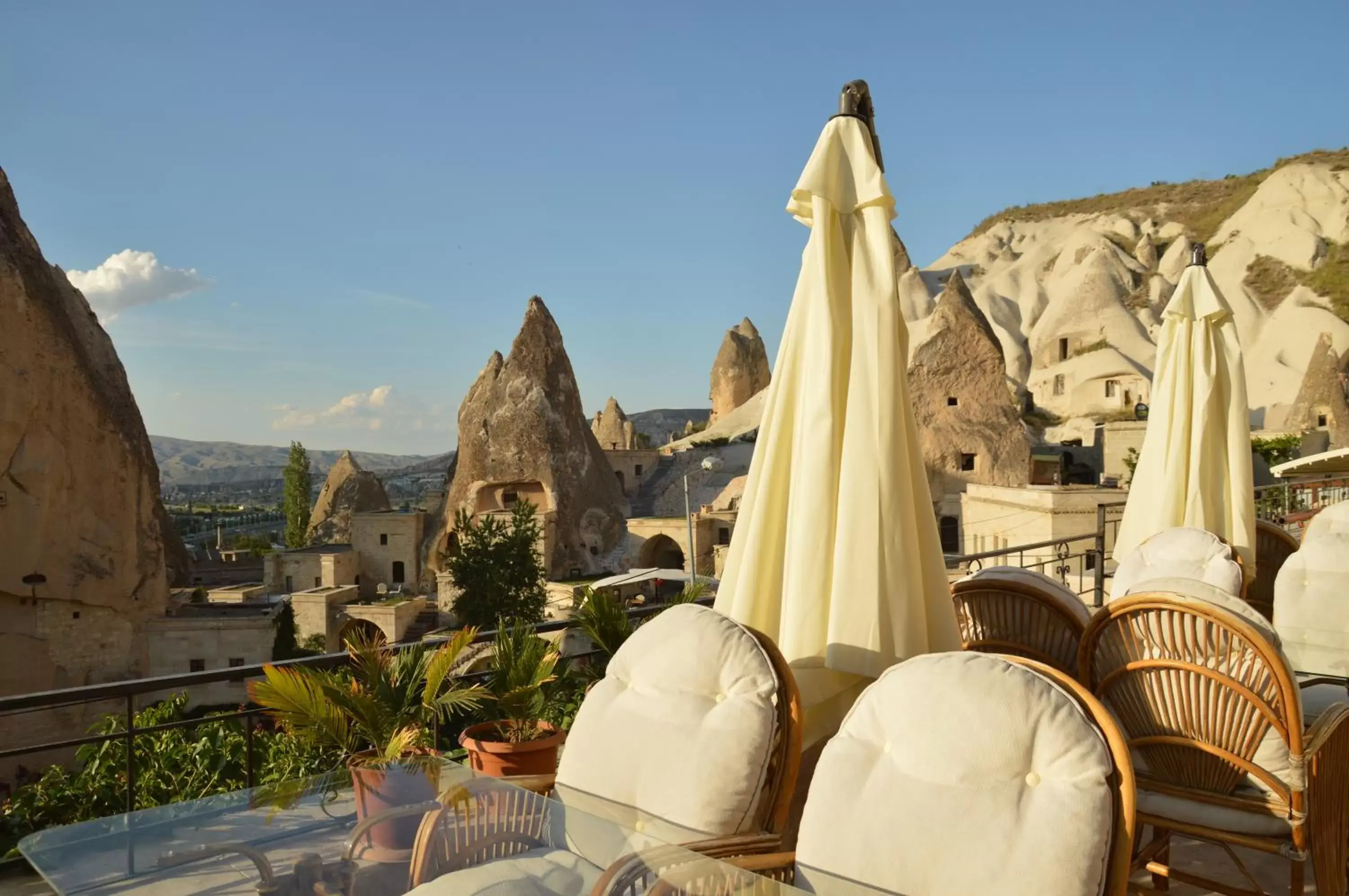 Patio in Elite Cave Suites