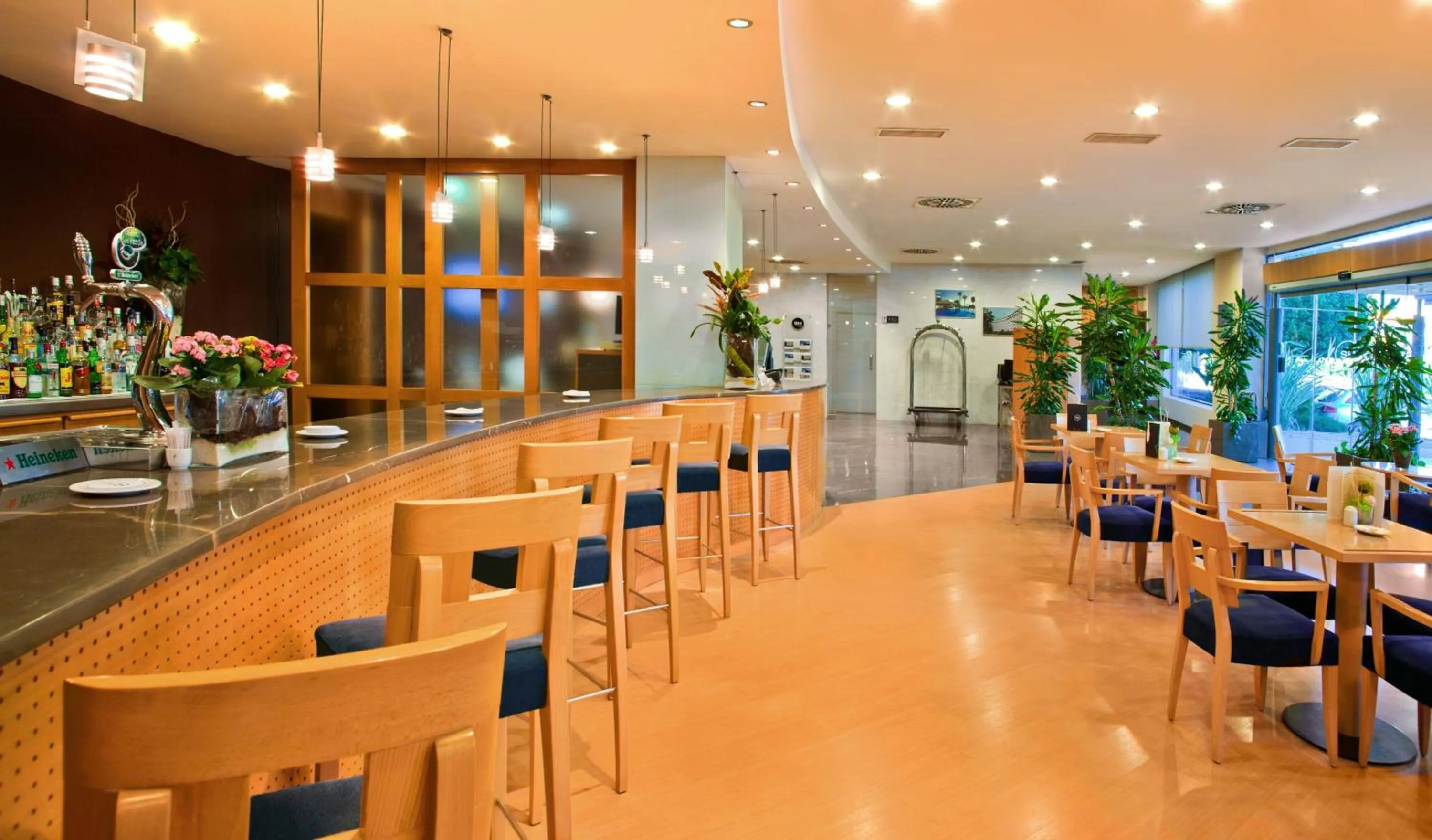 Living room in Flag Hotel Valencia