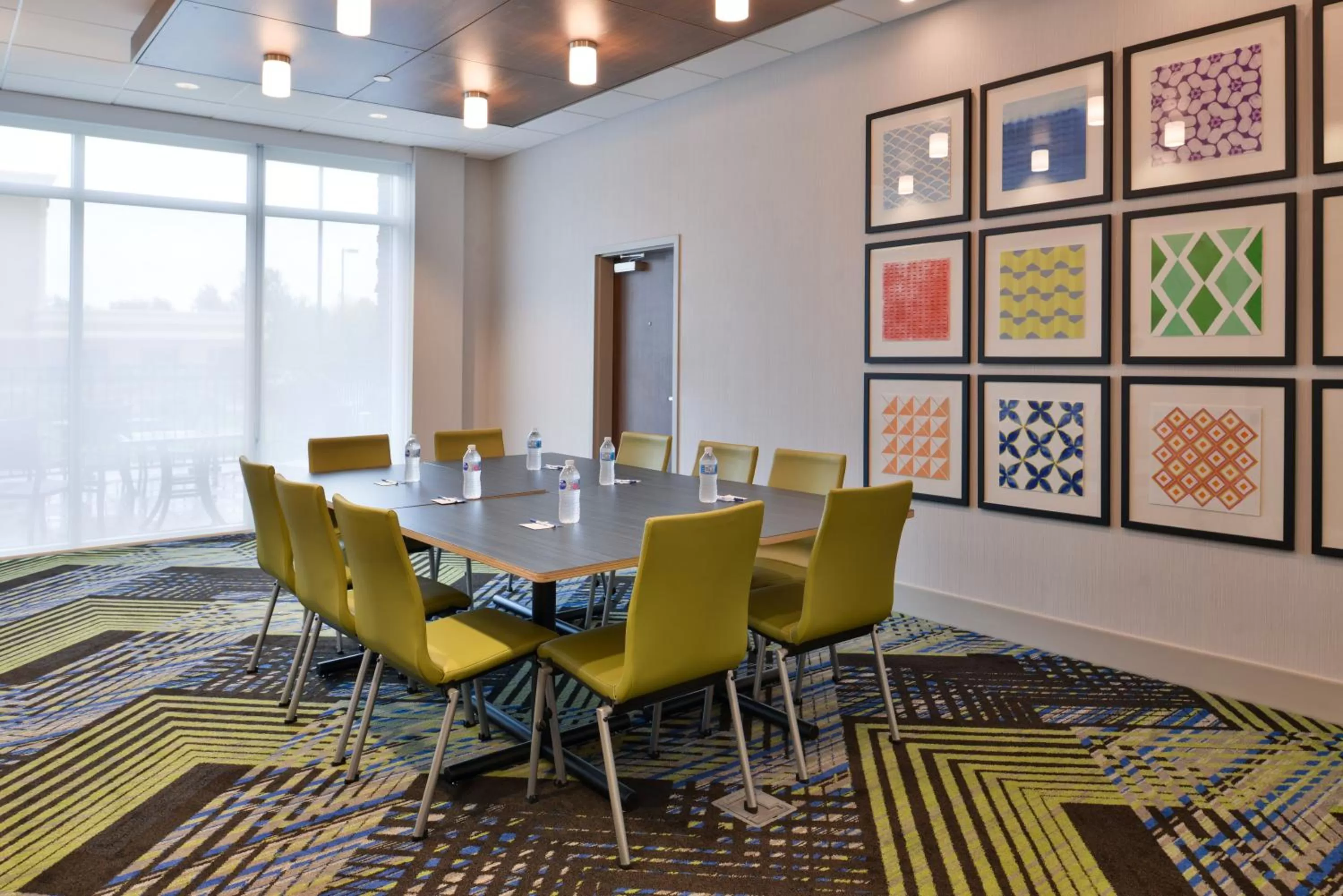 Meeting/conference room in Holiday Inn Express & Suites - Marshalltown by IHG