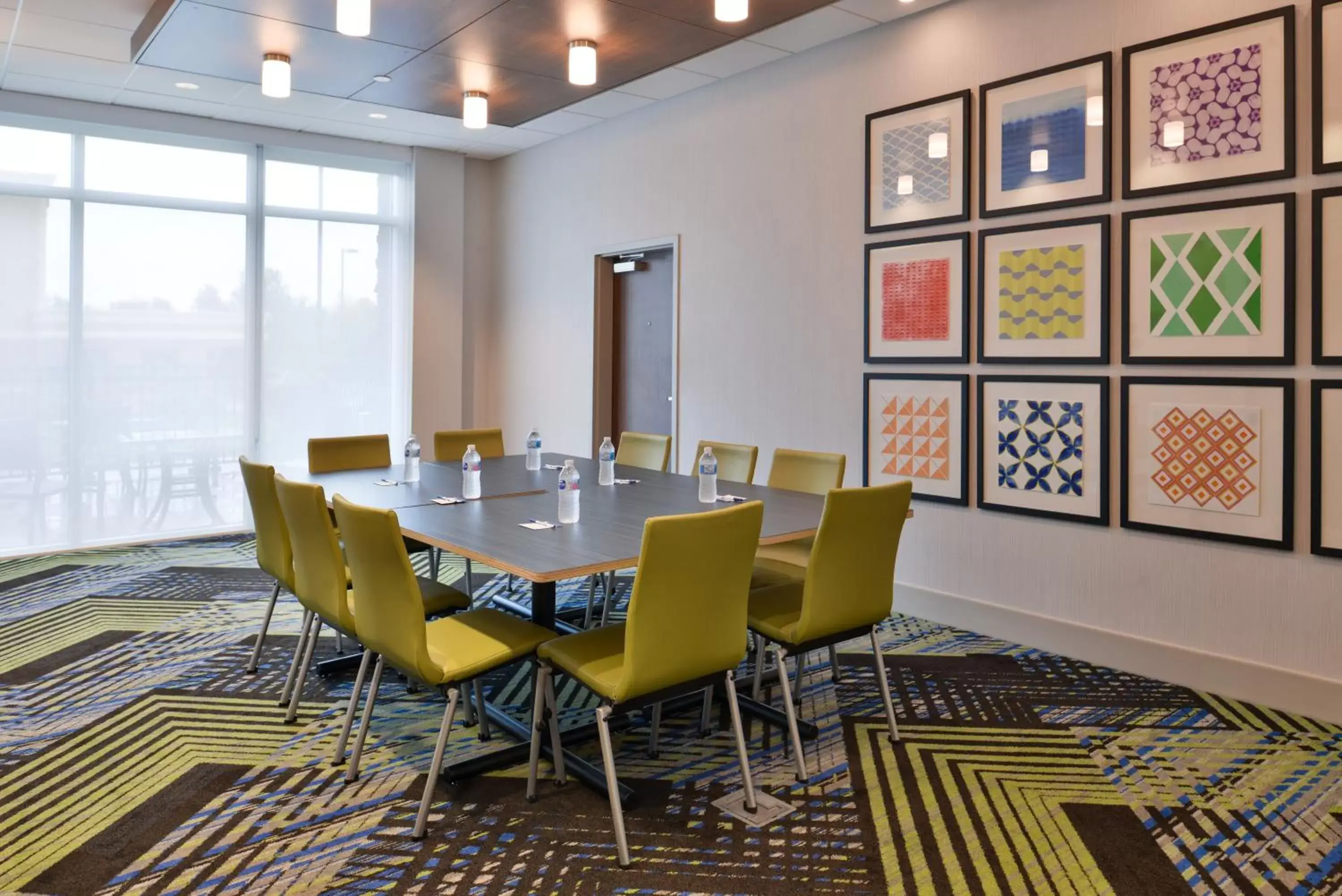 Meeting/conference room in Holiday Inn Express & Suites - Marshalltown, an IHG Hotel