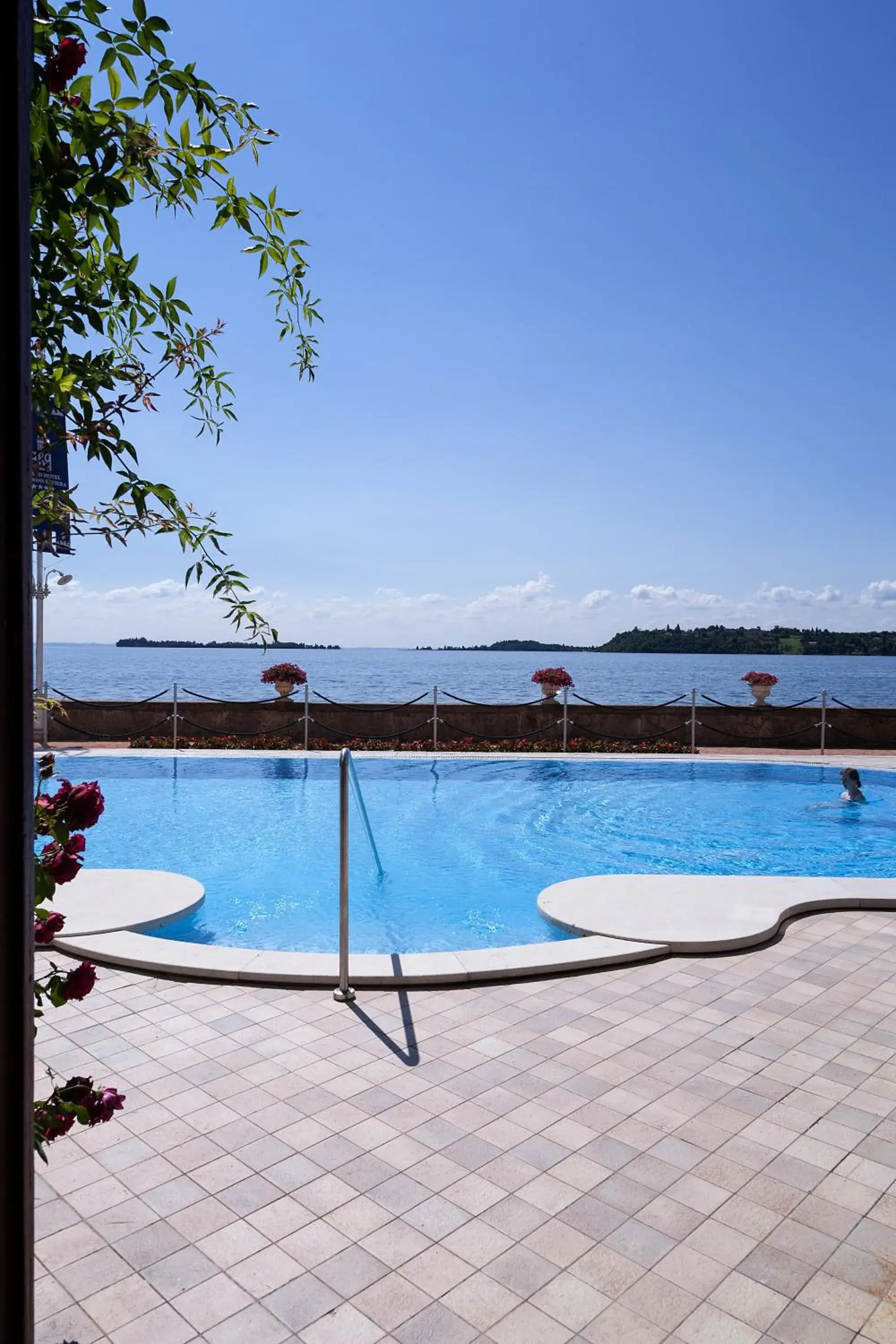 Swimming Pool in Grand Hotel Gardone