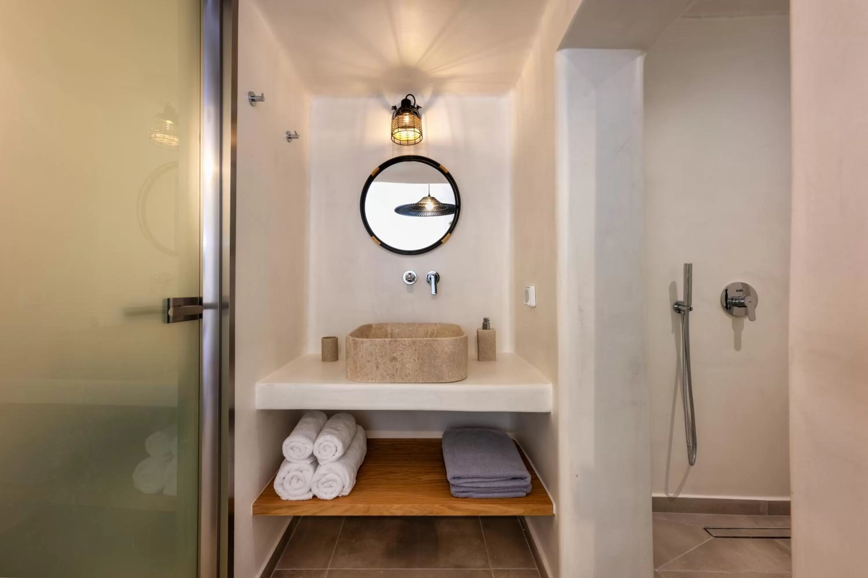 Bathroom in Hill Suites