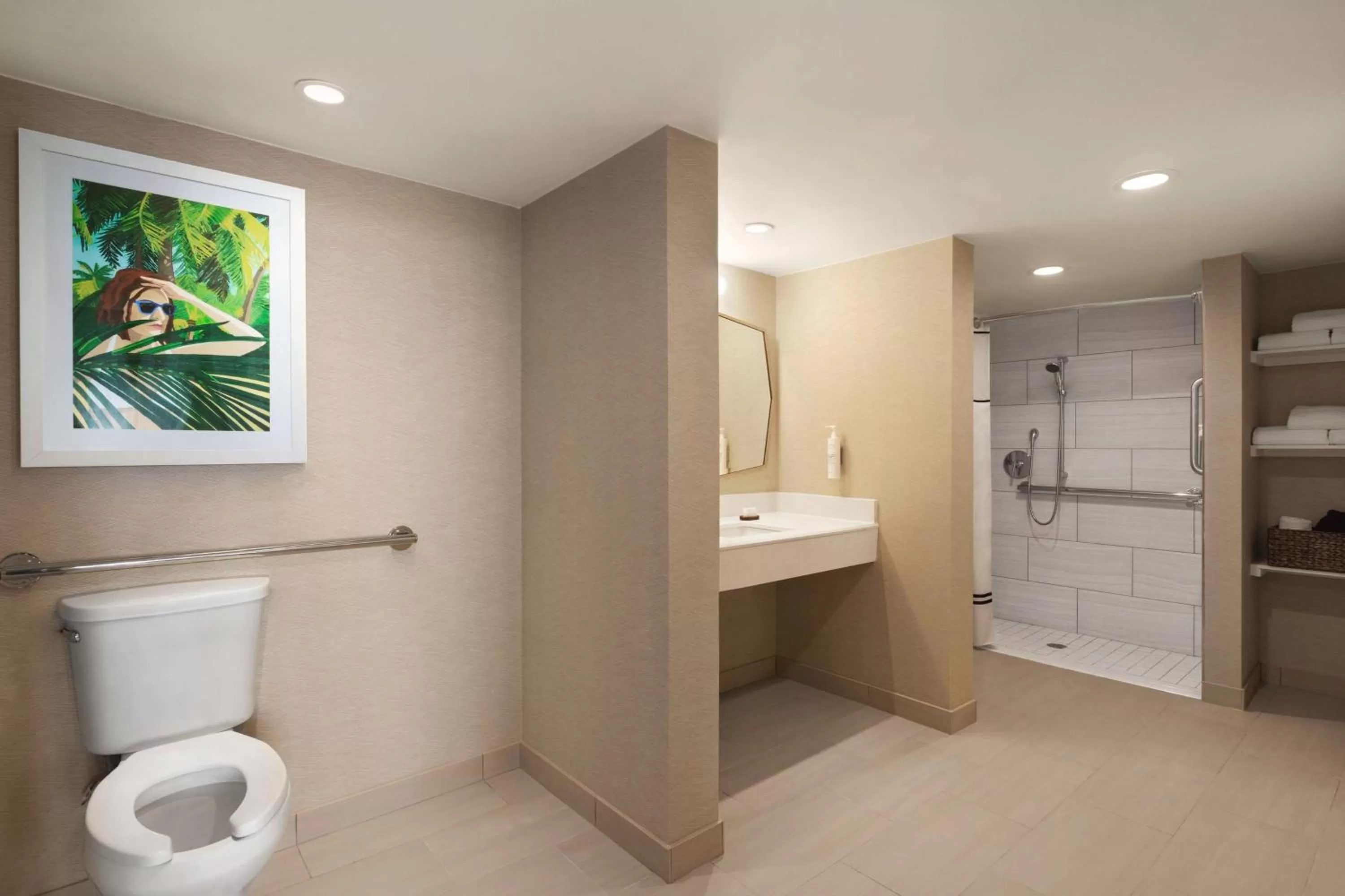 Bathroom in Embassy Suites by Hilton Deerfield Beach Resort & Spa