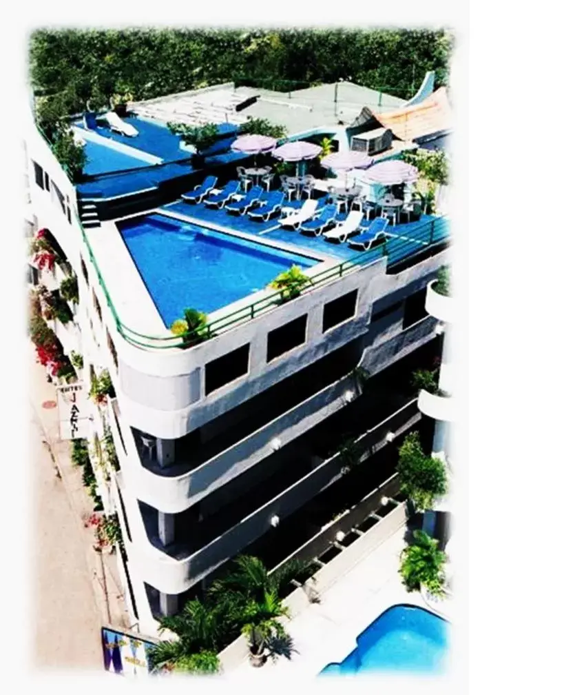 Natural landscape, Pool View in Hotel Suites Jazmín Acapulco