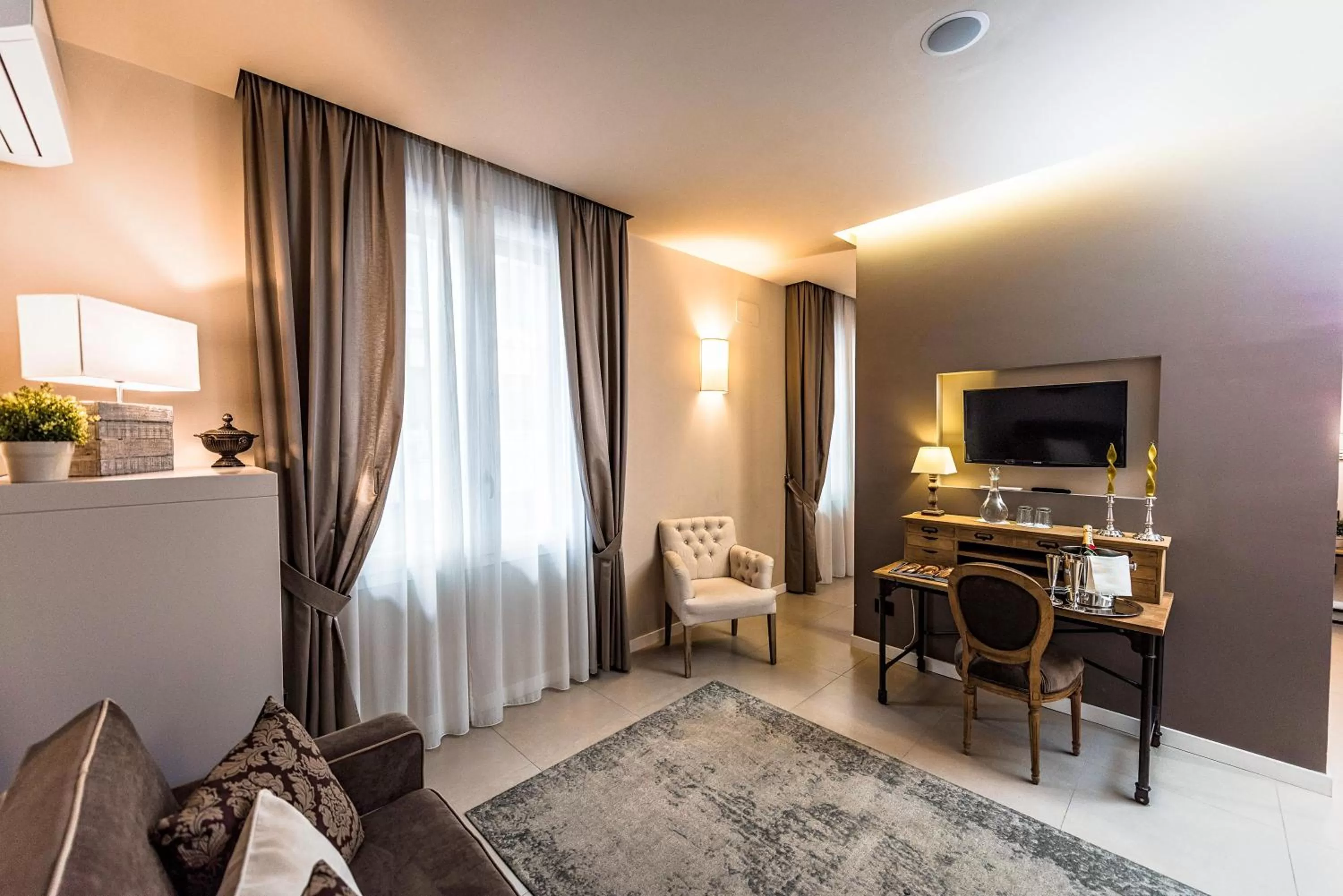 Photo of the whole room in Delle Vittorie Luxury Rooms&Suites