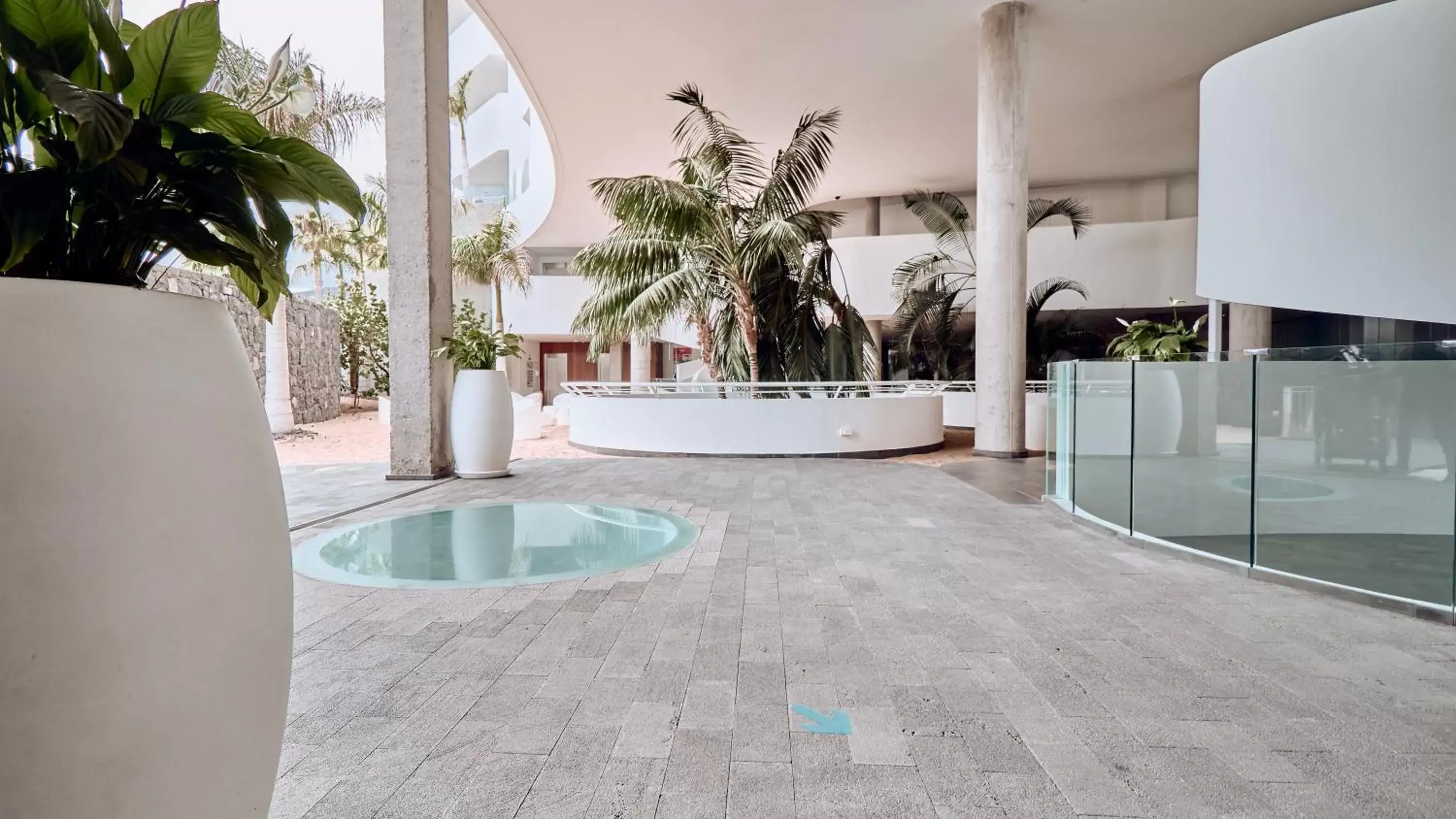 Lobby or reception, Swimming Pool in Hotel Baobab Suites