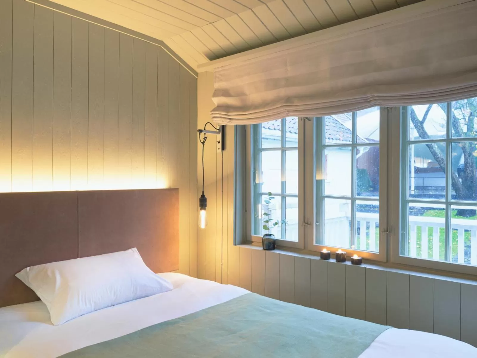 Bedroom, Bed in Tollboden Hotell - Unike Hoteller