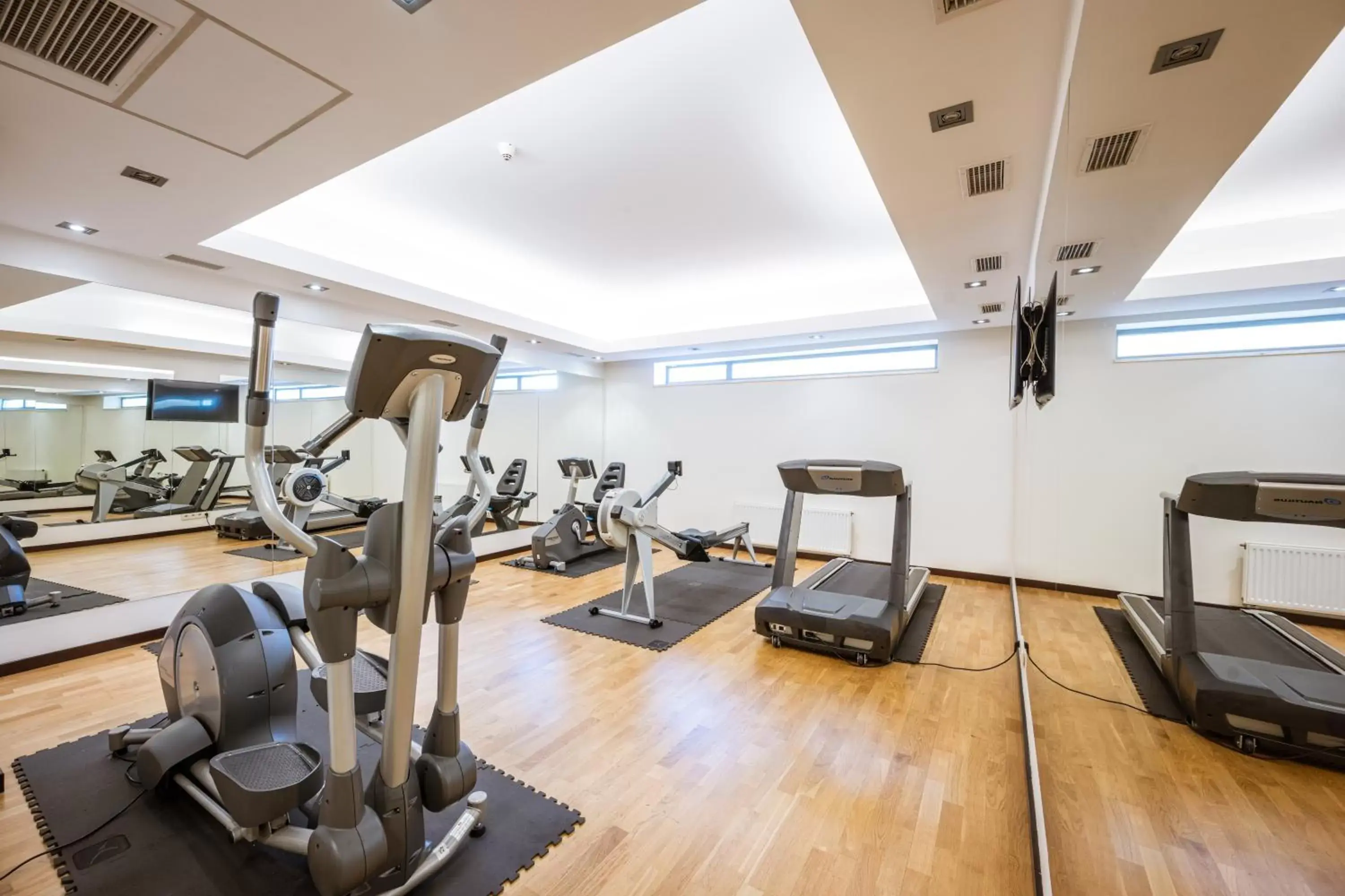 Solarium, Fitness Center/Facilities in Europeum Hotel