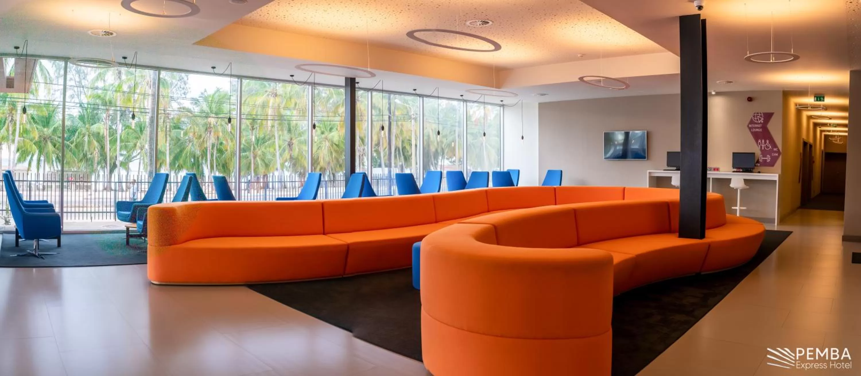 Living room in Pemba Express Hotel