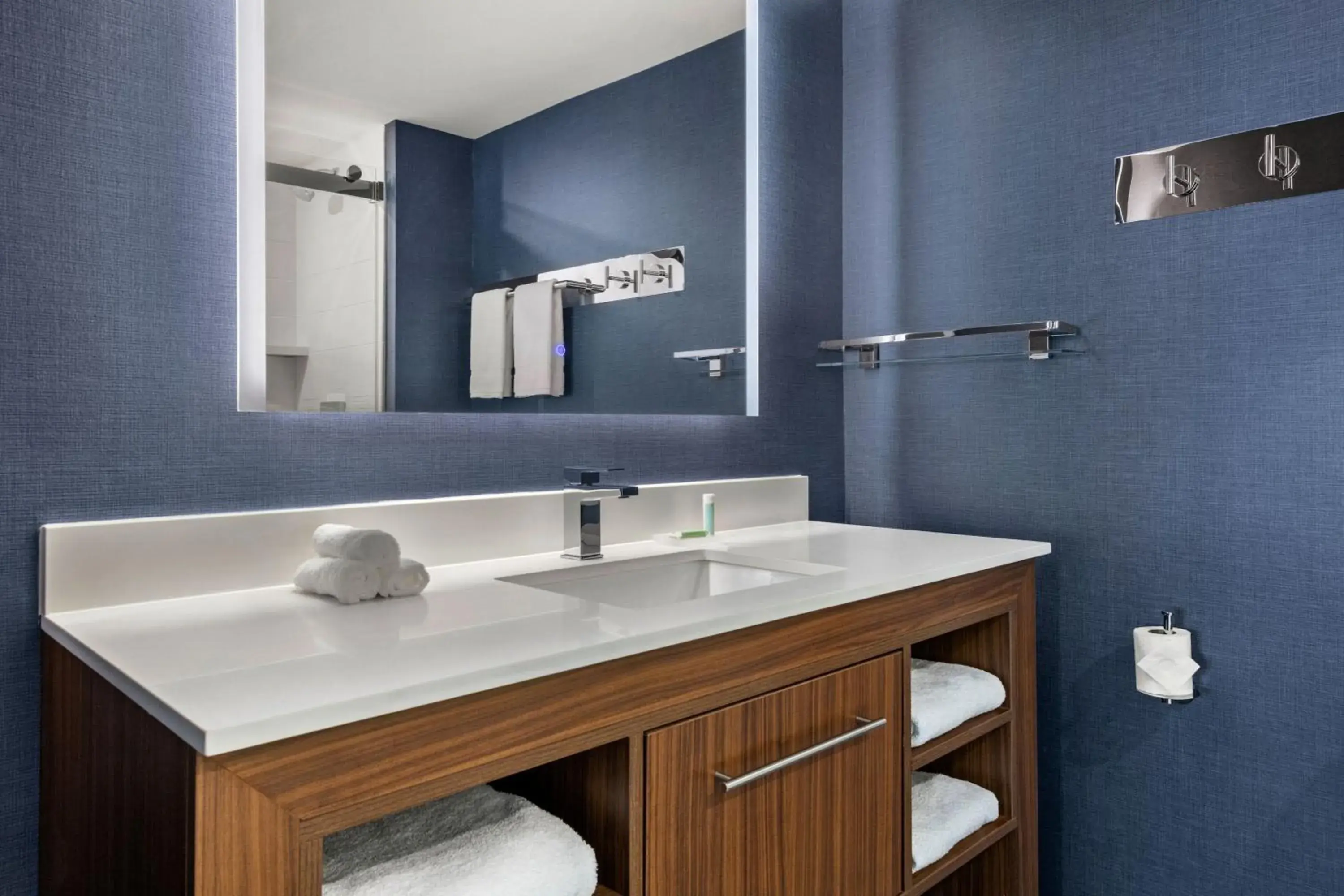 Bathroom in Residence Inn by Marriott Laval