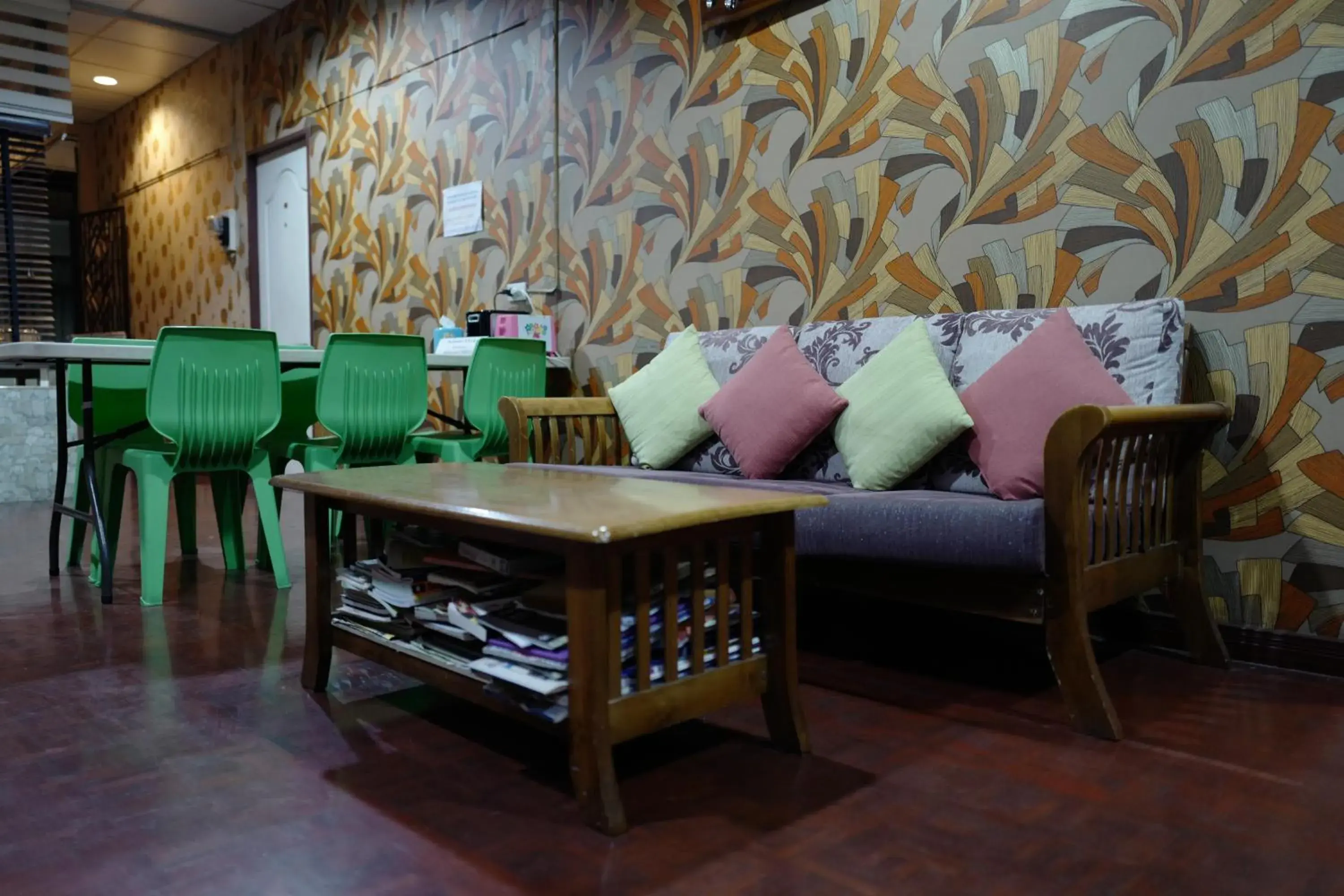 TV and multimedia, Seating Area in Decor Do Hostel