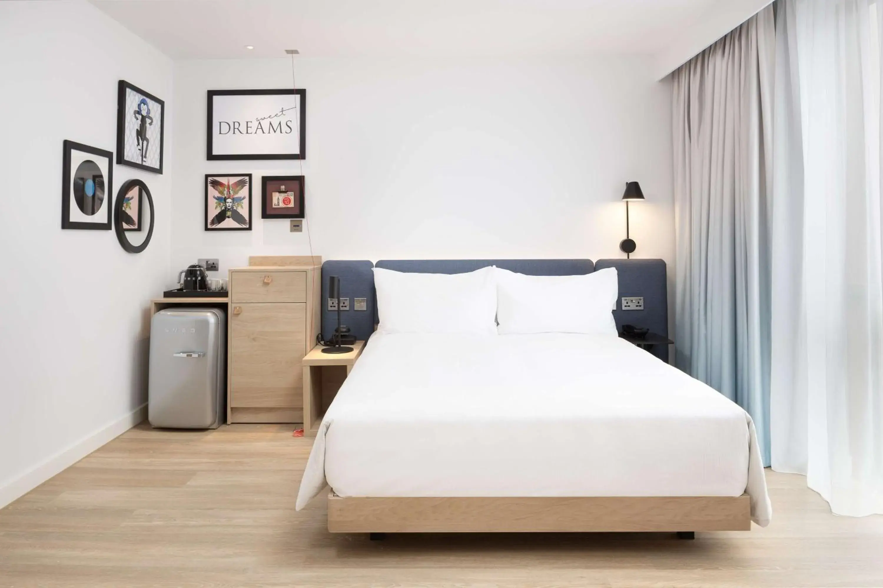 Bed in Hampton By Hilton Rochdale