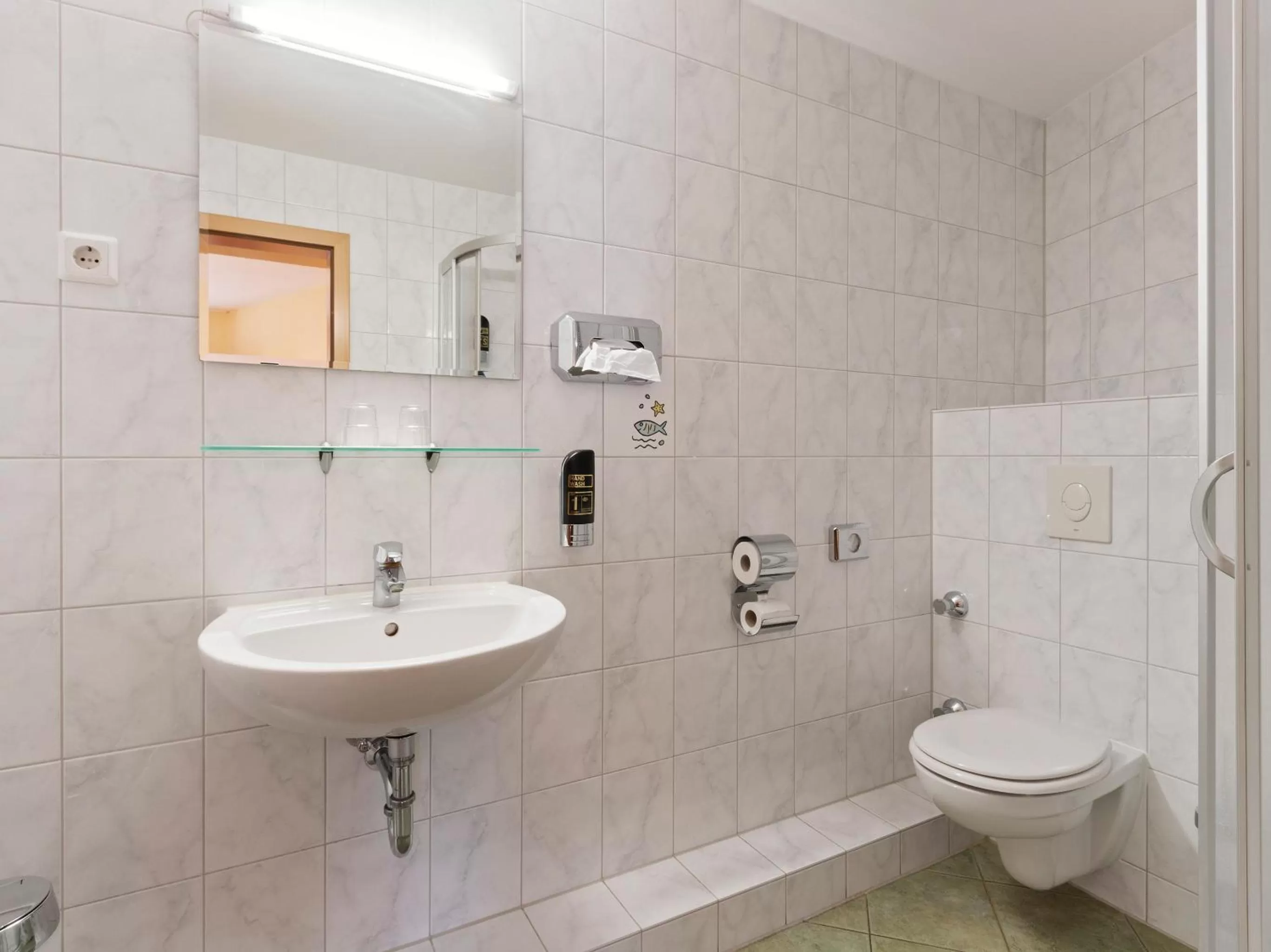 Toilet in Hotel Bohemia