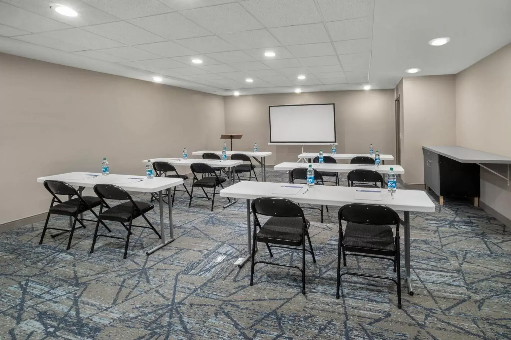 Meeting/conference room in Holiday Inn Express - Hattiesburg West - Univ Area