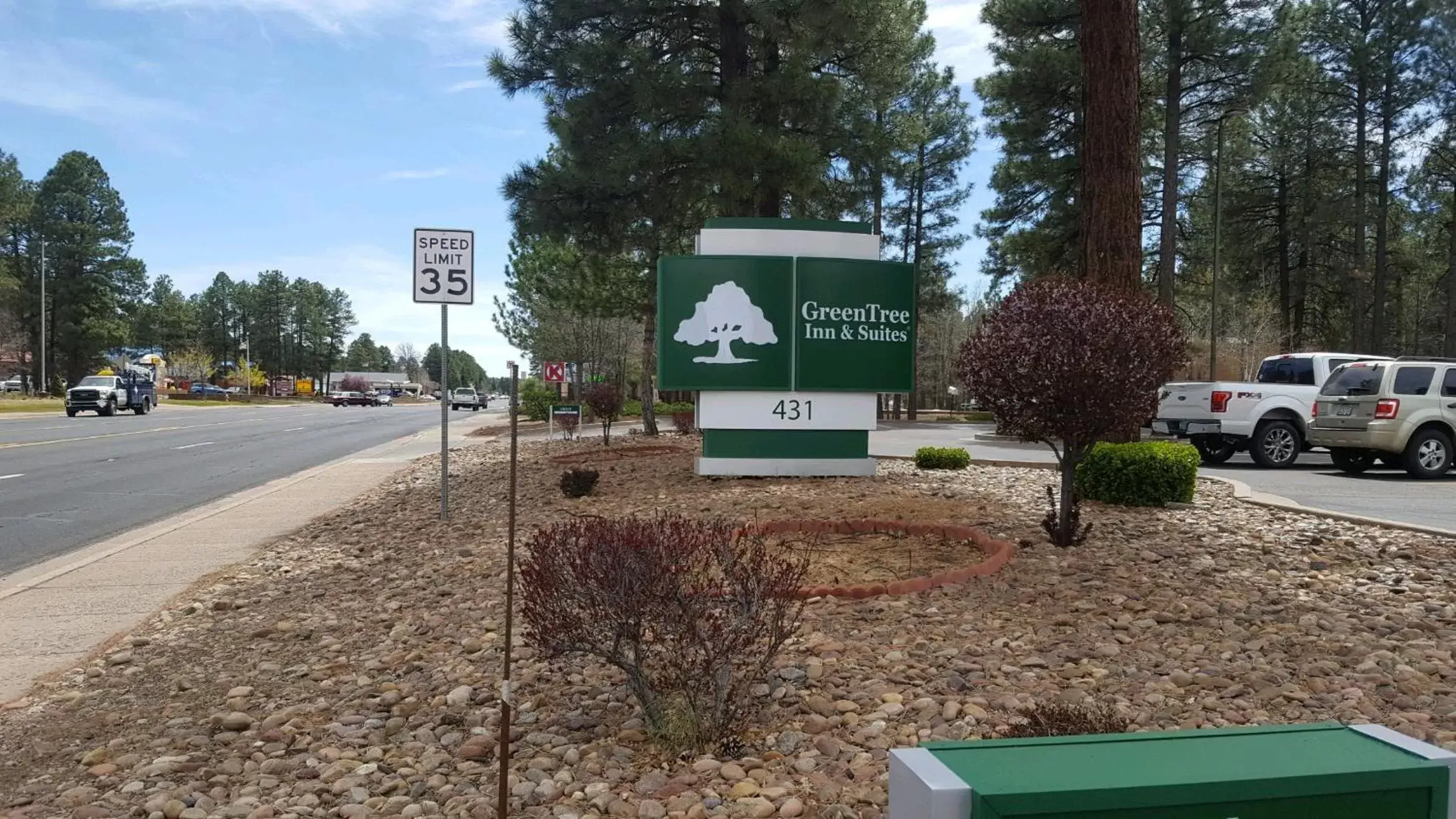 Property building in GreenTree Inn & Suites Pinetop