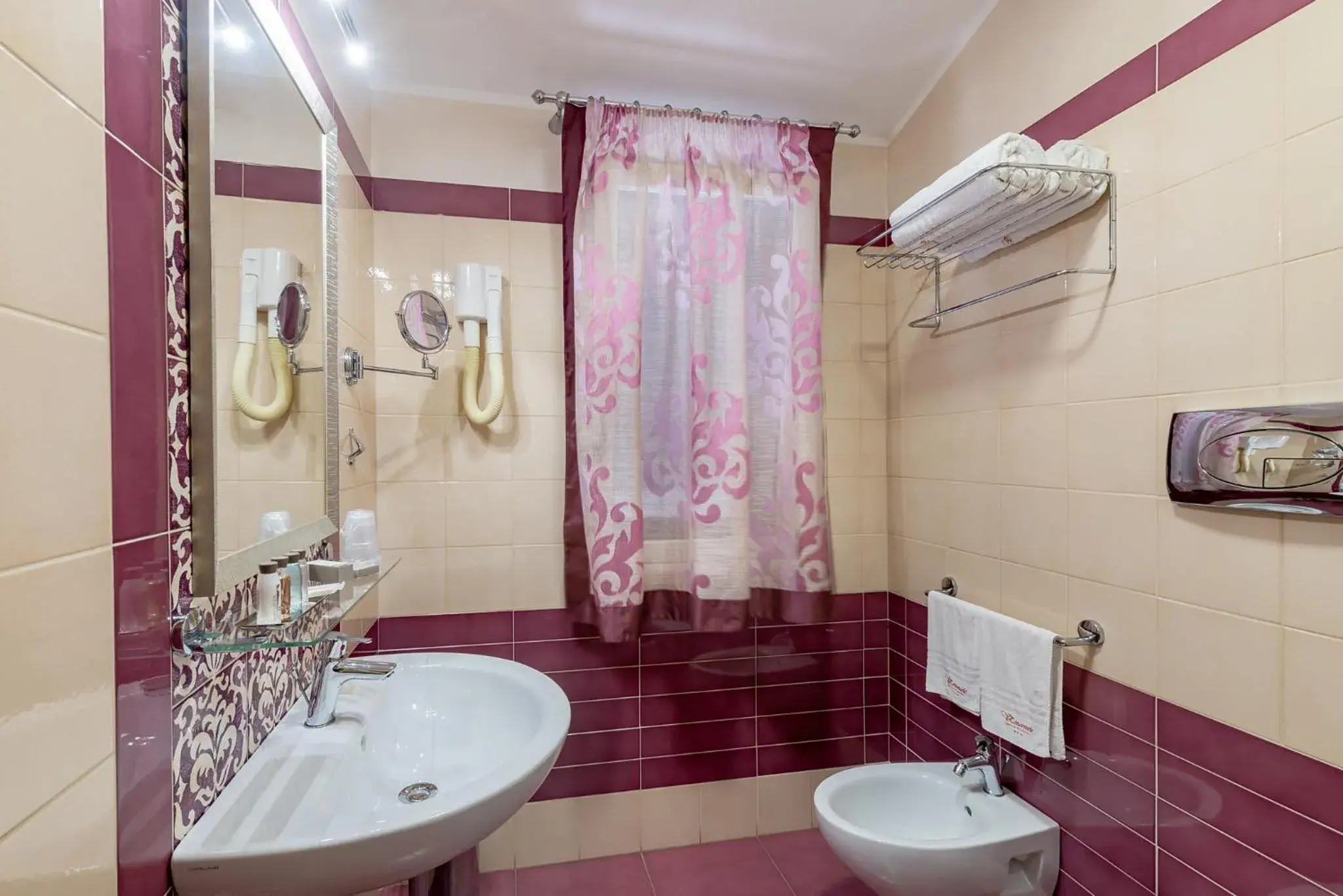 Bathroom in Vittorio Emanuele Boutique Hotel