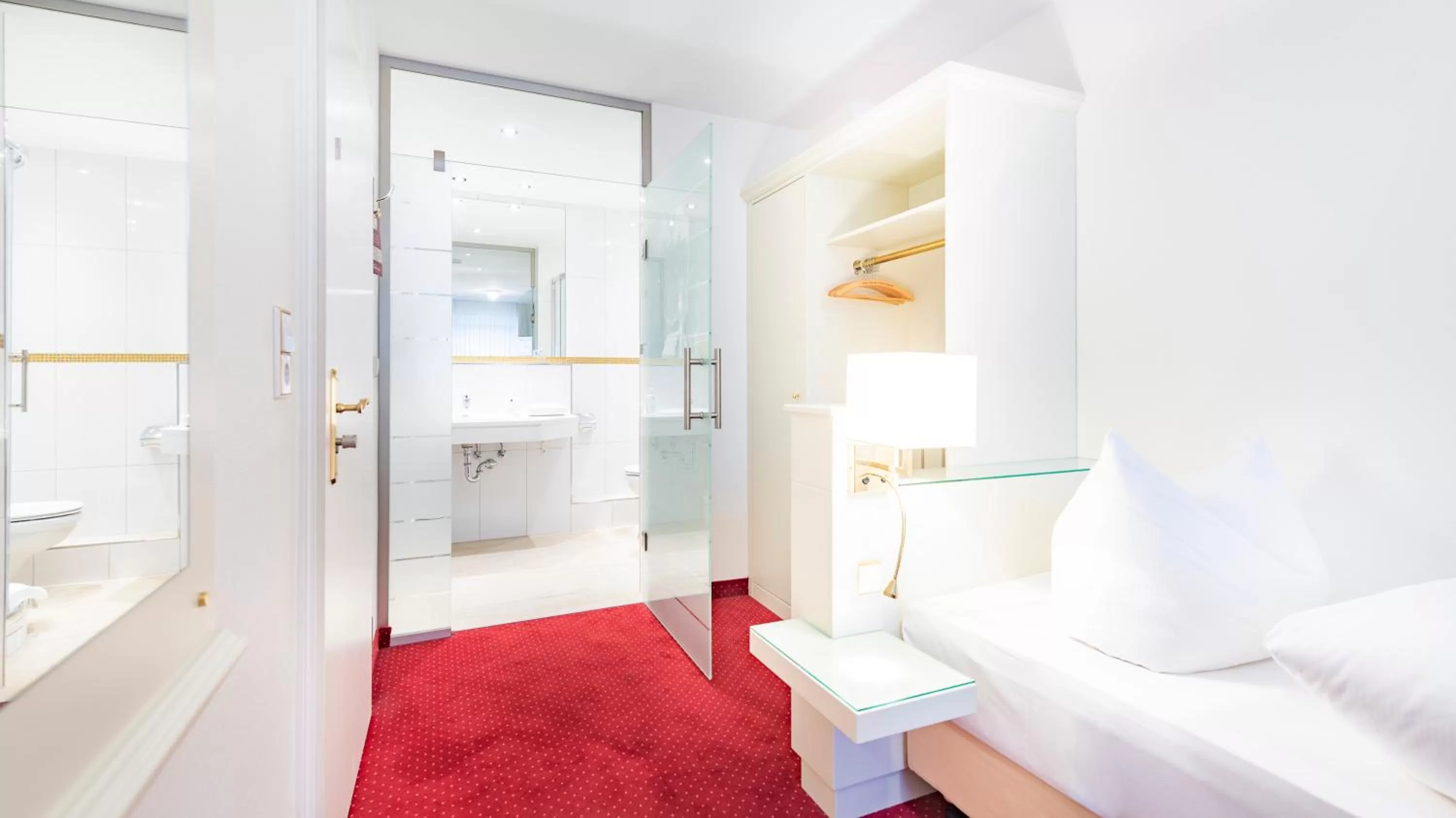 Bathroom in Hotel Hennies