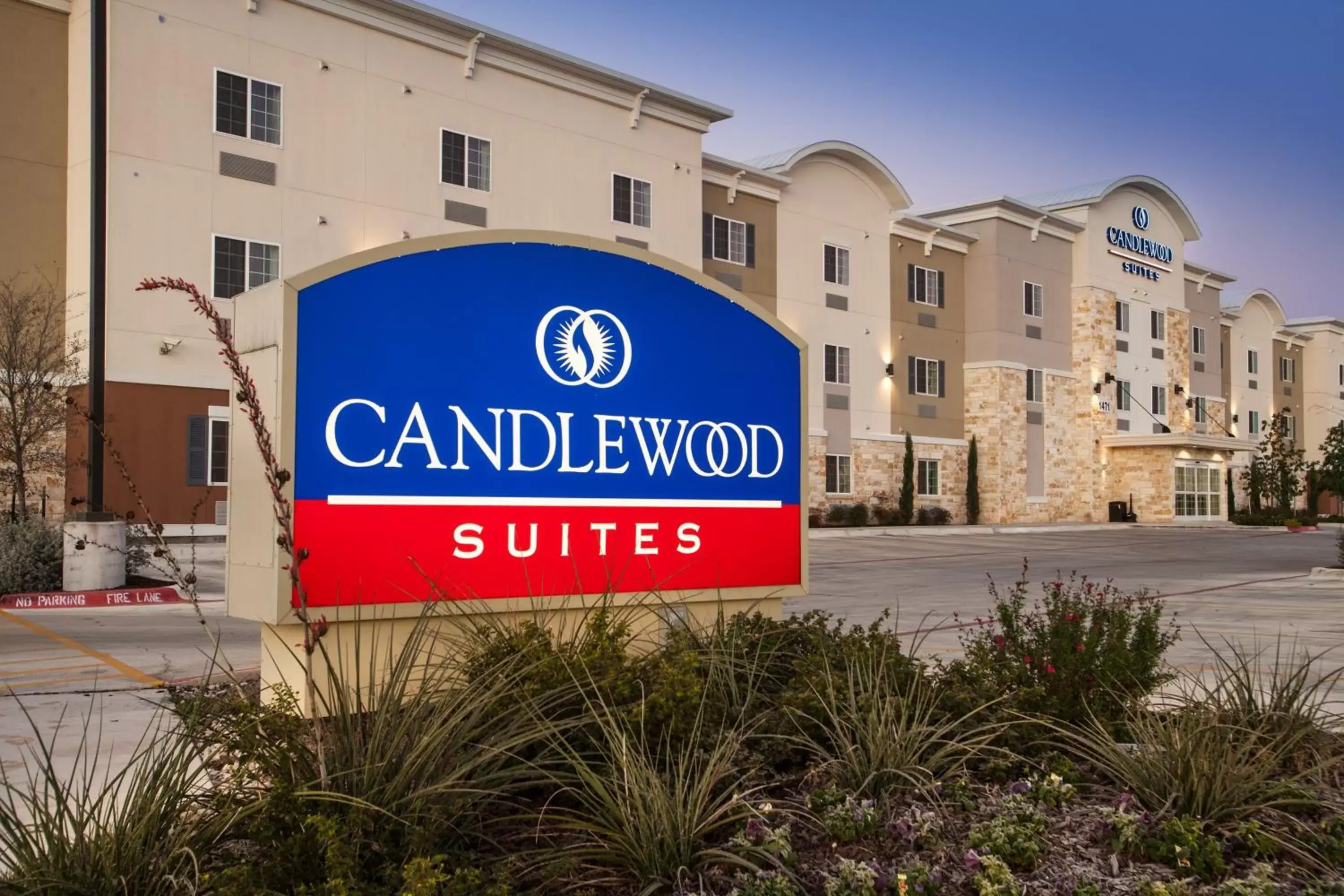 Property Building in Candlewood Suites New Braunfels, an IHG Hotel