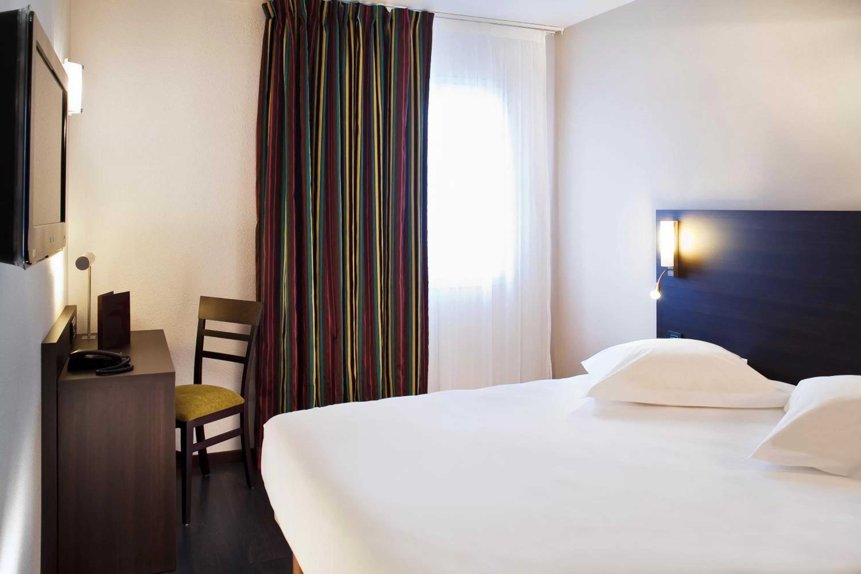 Bed in Escale Oceania Vannes Centre