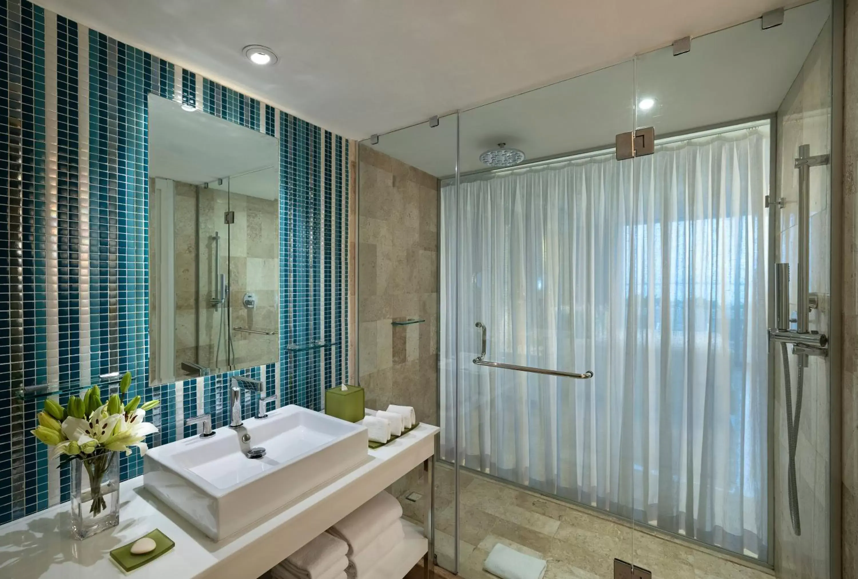 Bathroom in Paradisus Cancun All Inclusive