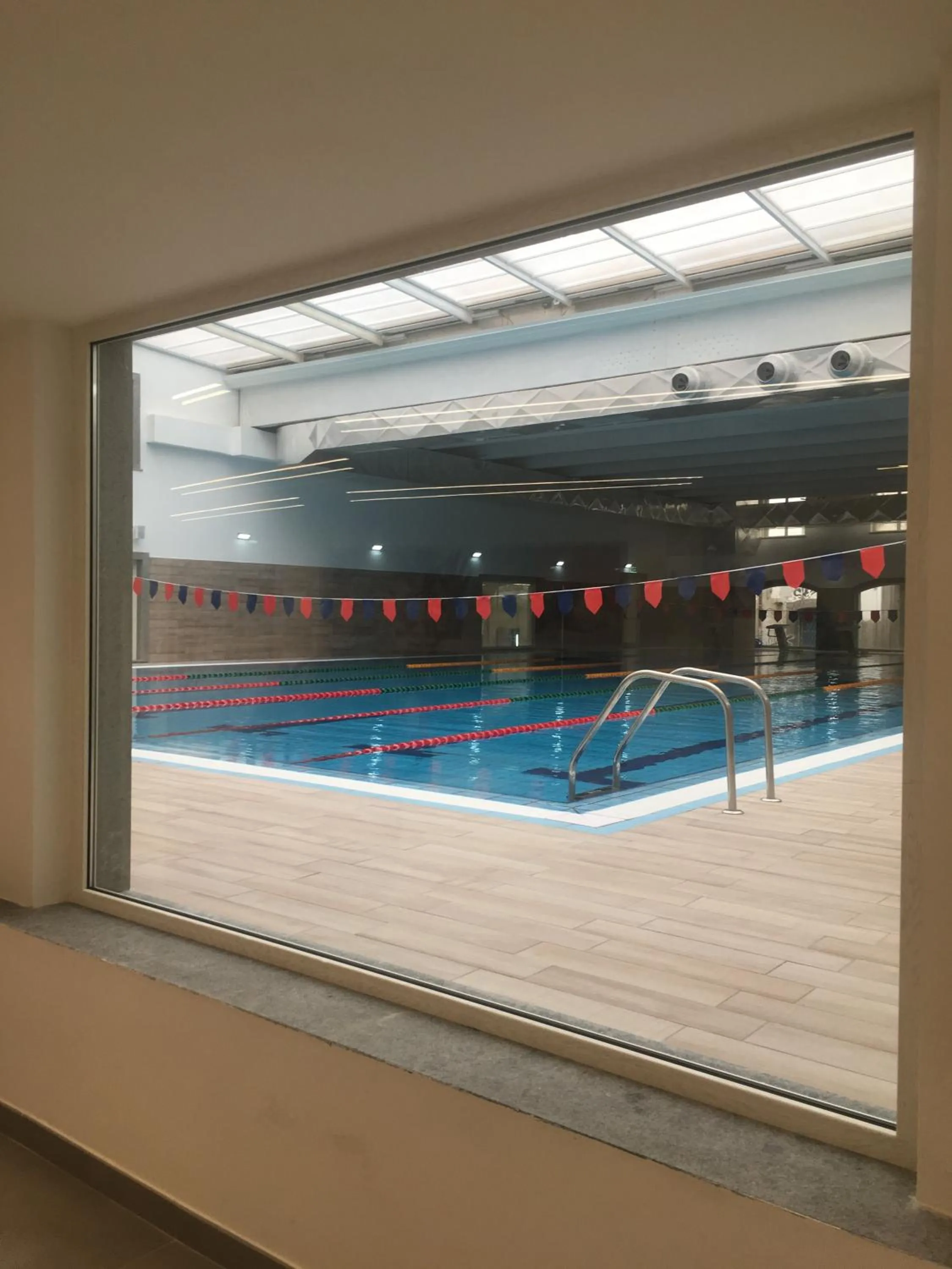 Swimming pool in Ecumano Space