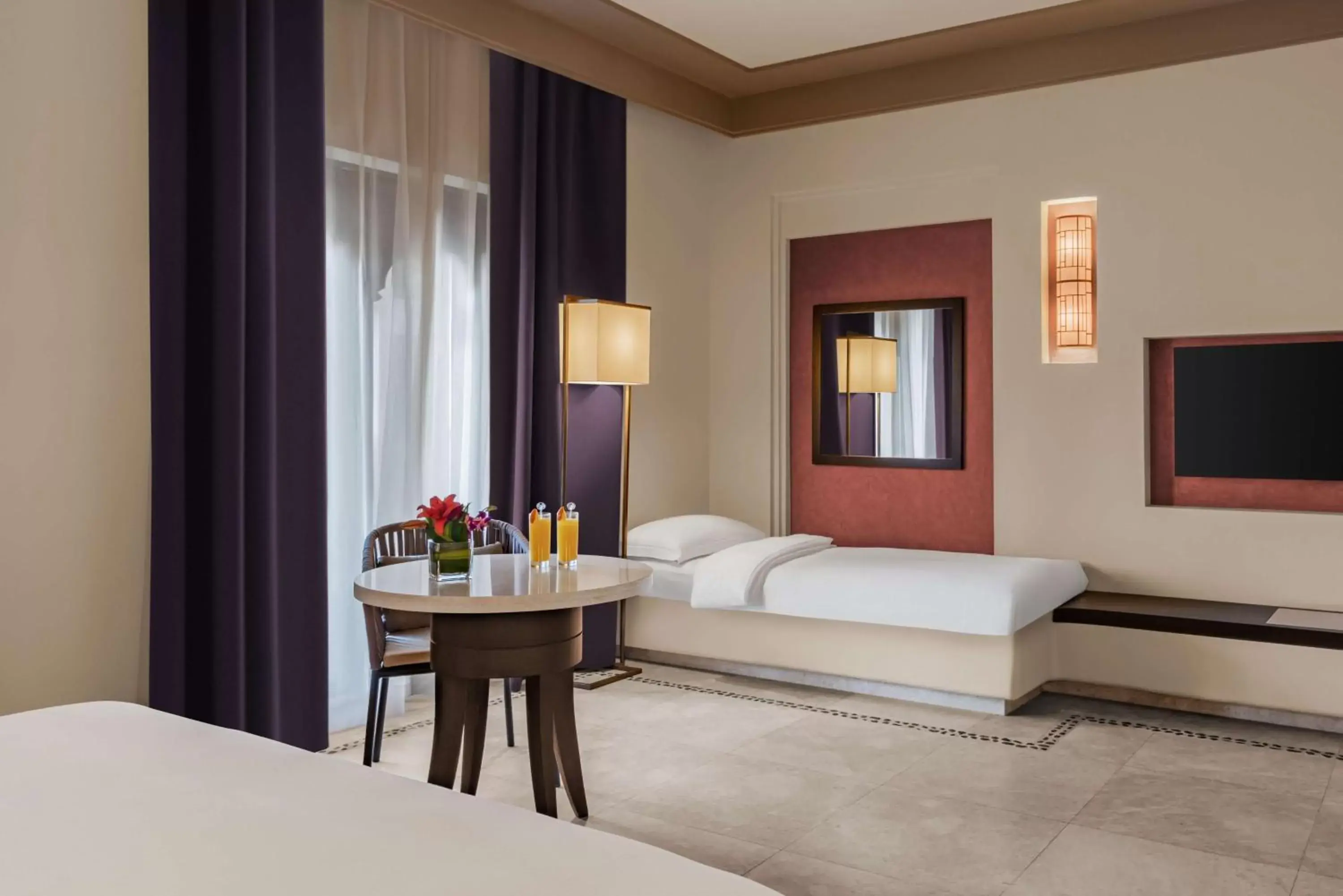 Bedroom, Seating Area in Salalah Rotana Resort