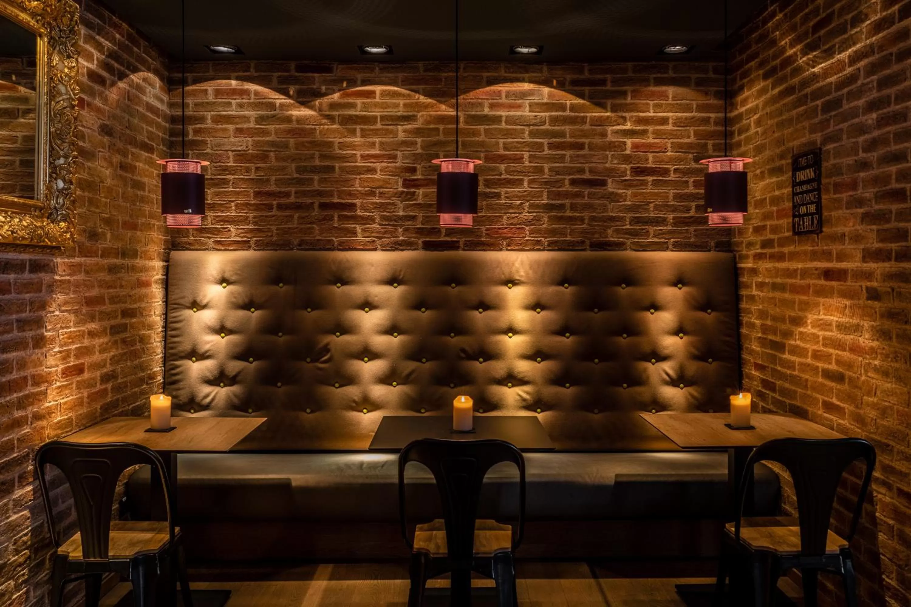 Lounge or bar in Pentahotel Rostock