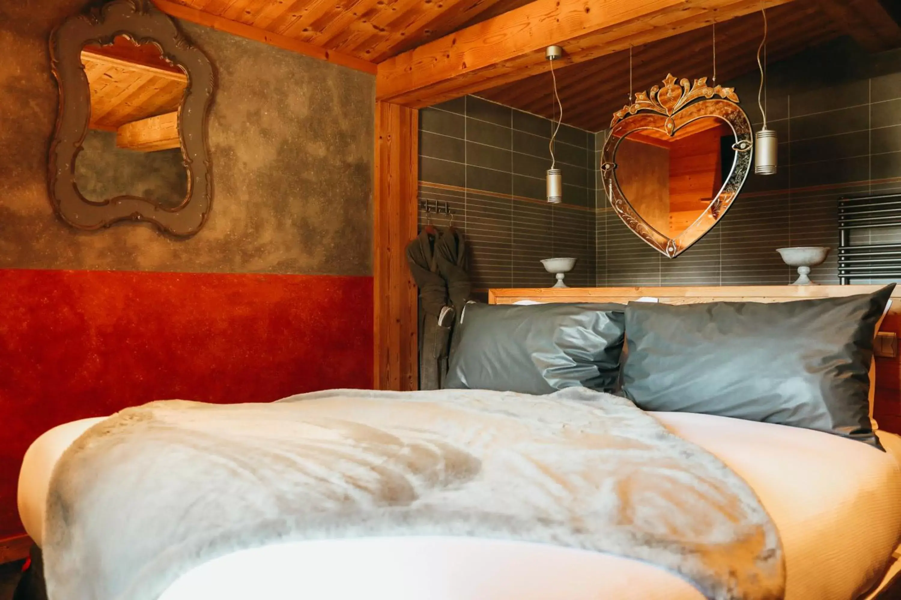 Bedroom, Bed in Les Grands Montets Hotel & Spa