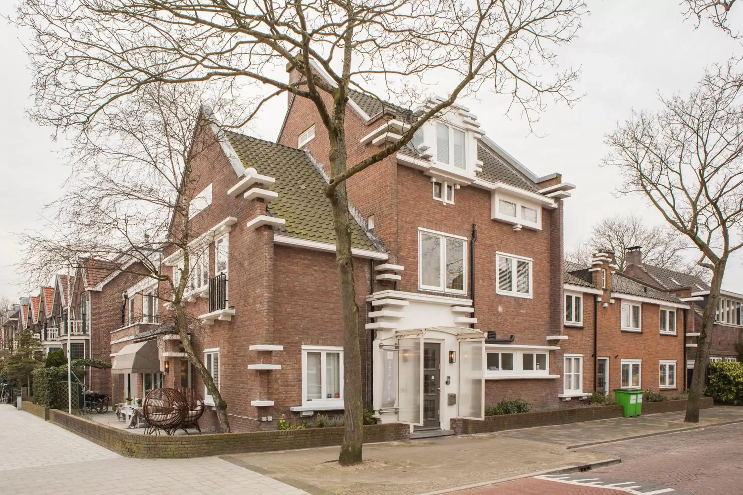 Property building in Casa Julia Property building in Casa Julia