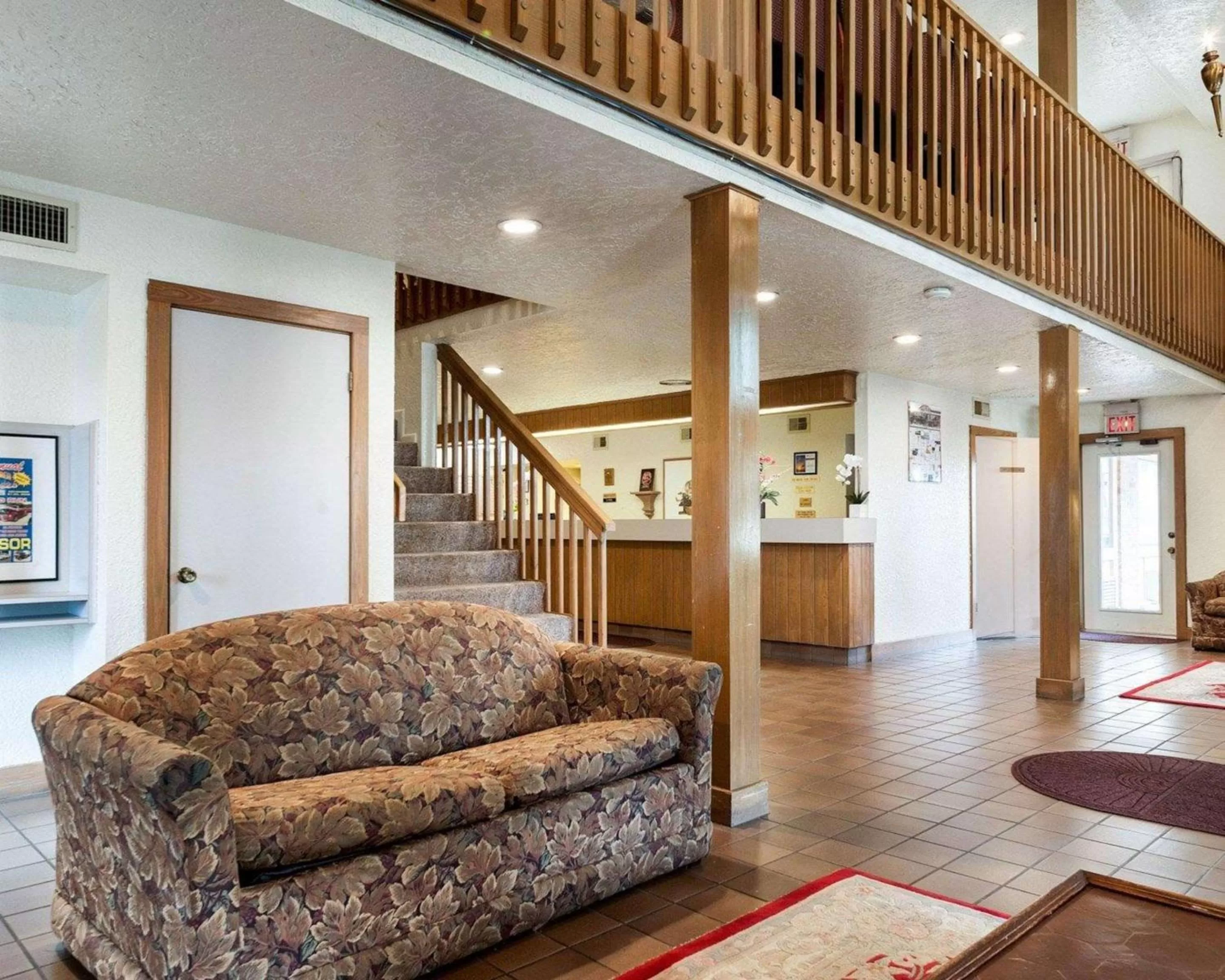 Lobby or reception in Rodeway Inn Jasper