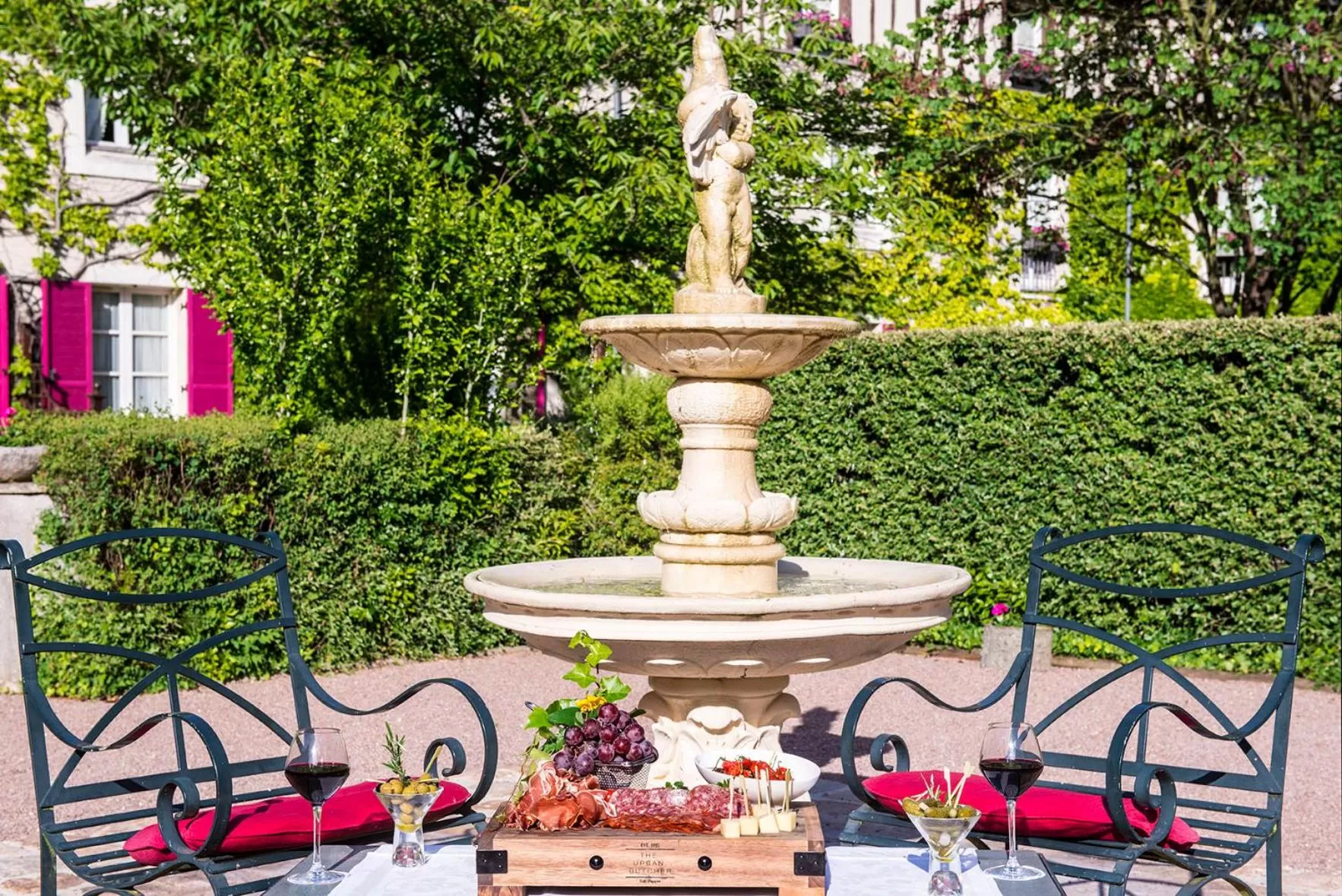 Spring in Le Manoir de Gressy