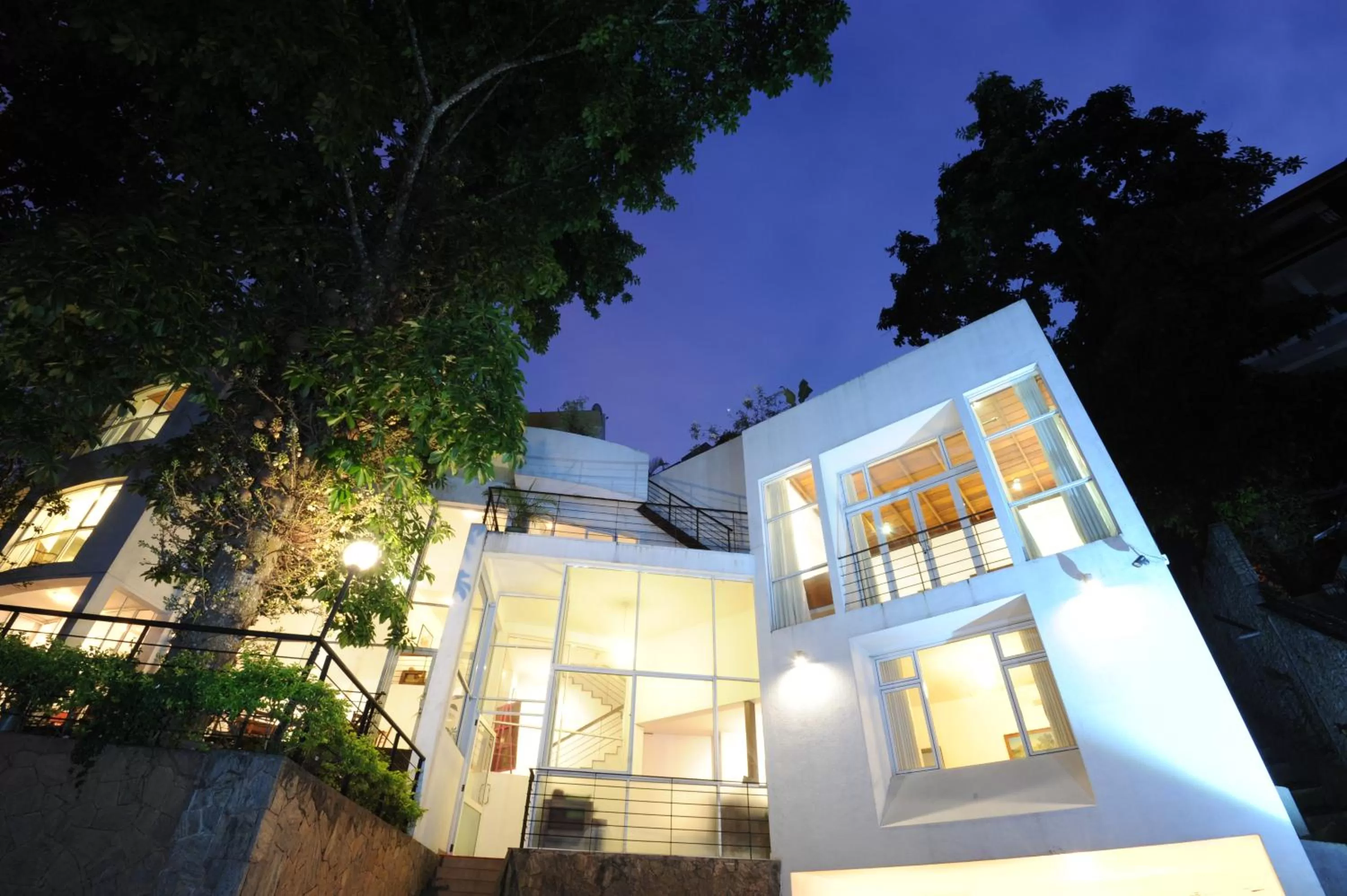 Facade/entrance in Hotel See Kandy